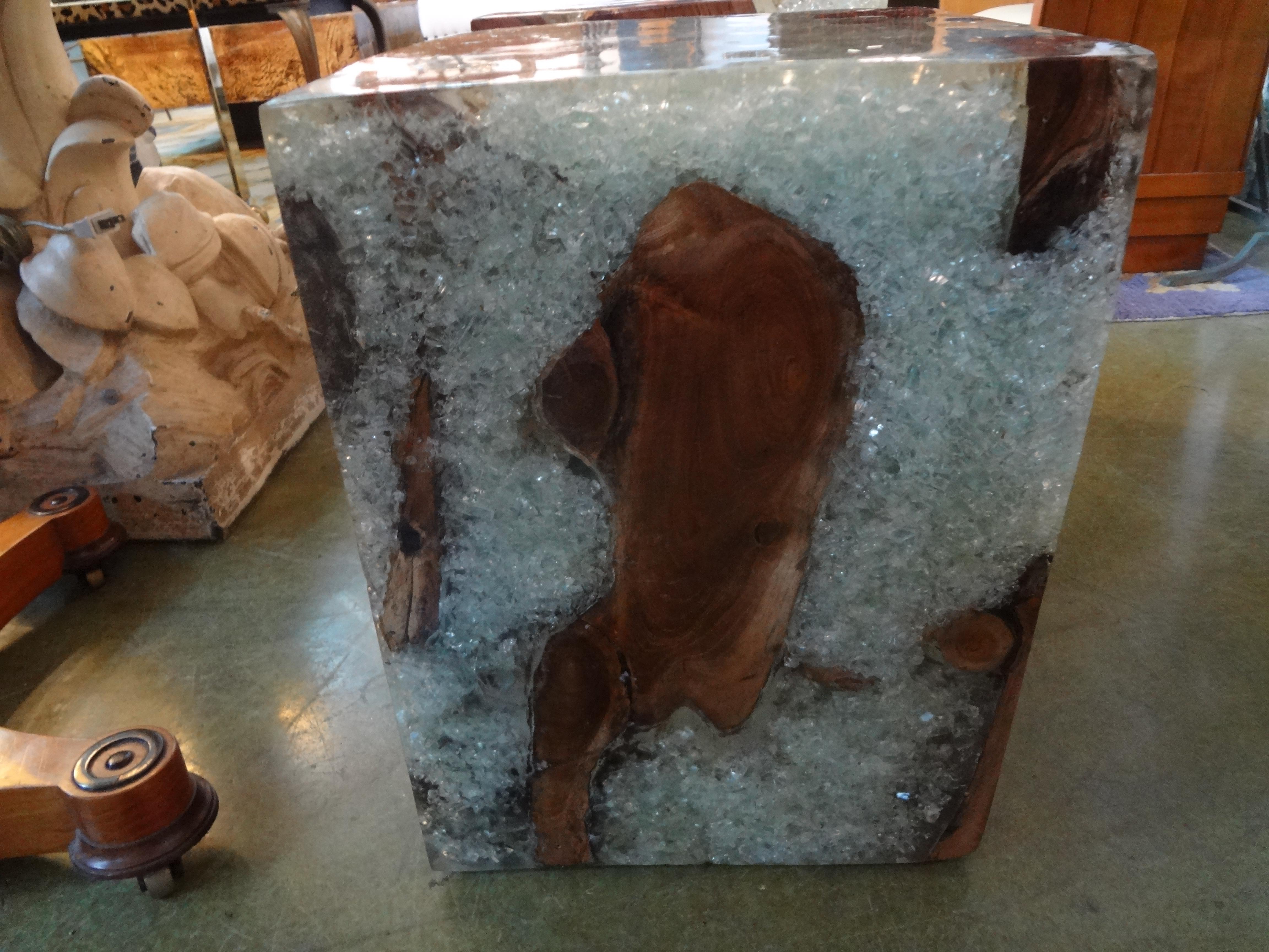 Pair of Vintage Organic Modern Fractal Resin and Wood Cube Tables For Sale 3