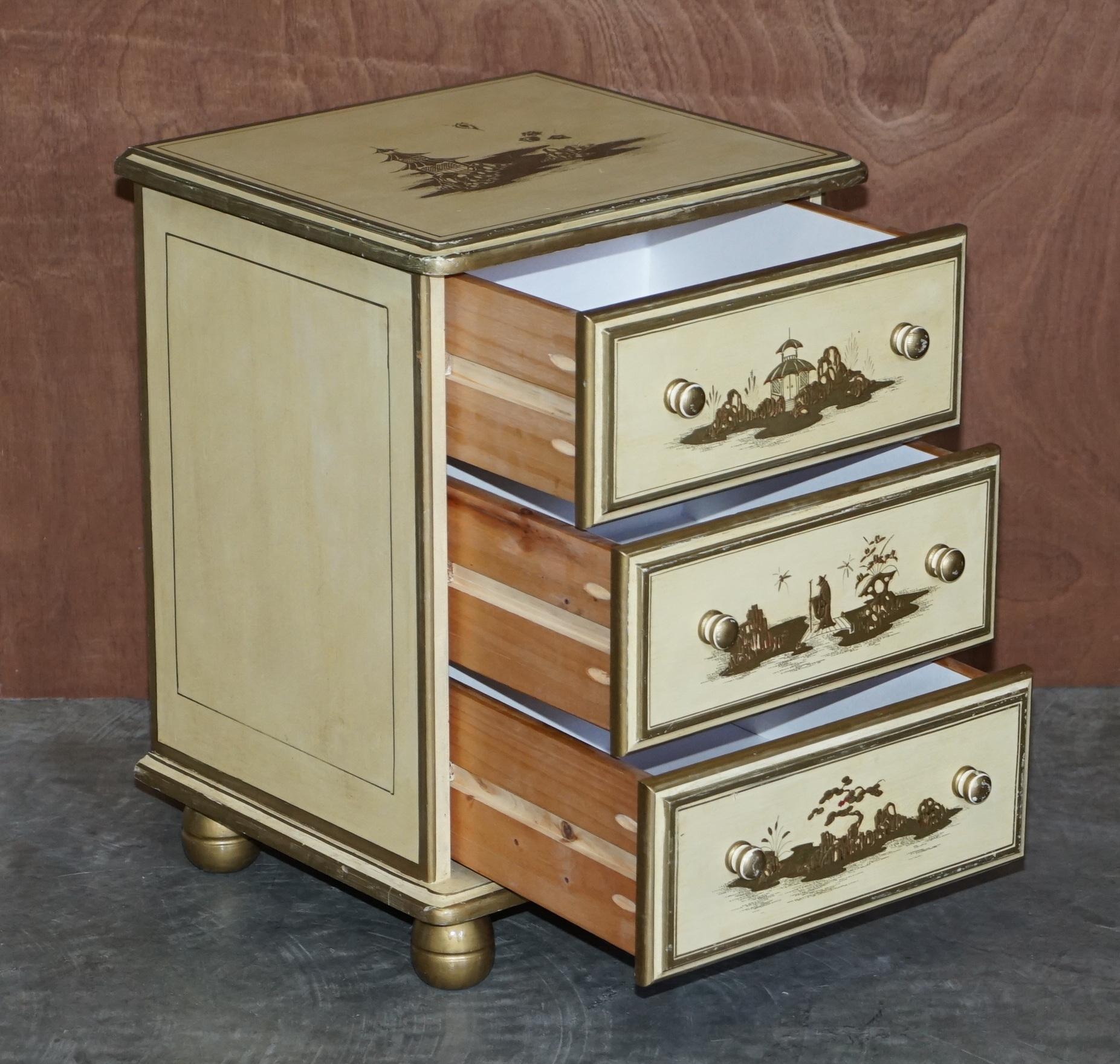 Pair of Vintage Oriental Chinese Cream & Gold Leaf Painted Bedside Table Drawers For Sale 1
