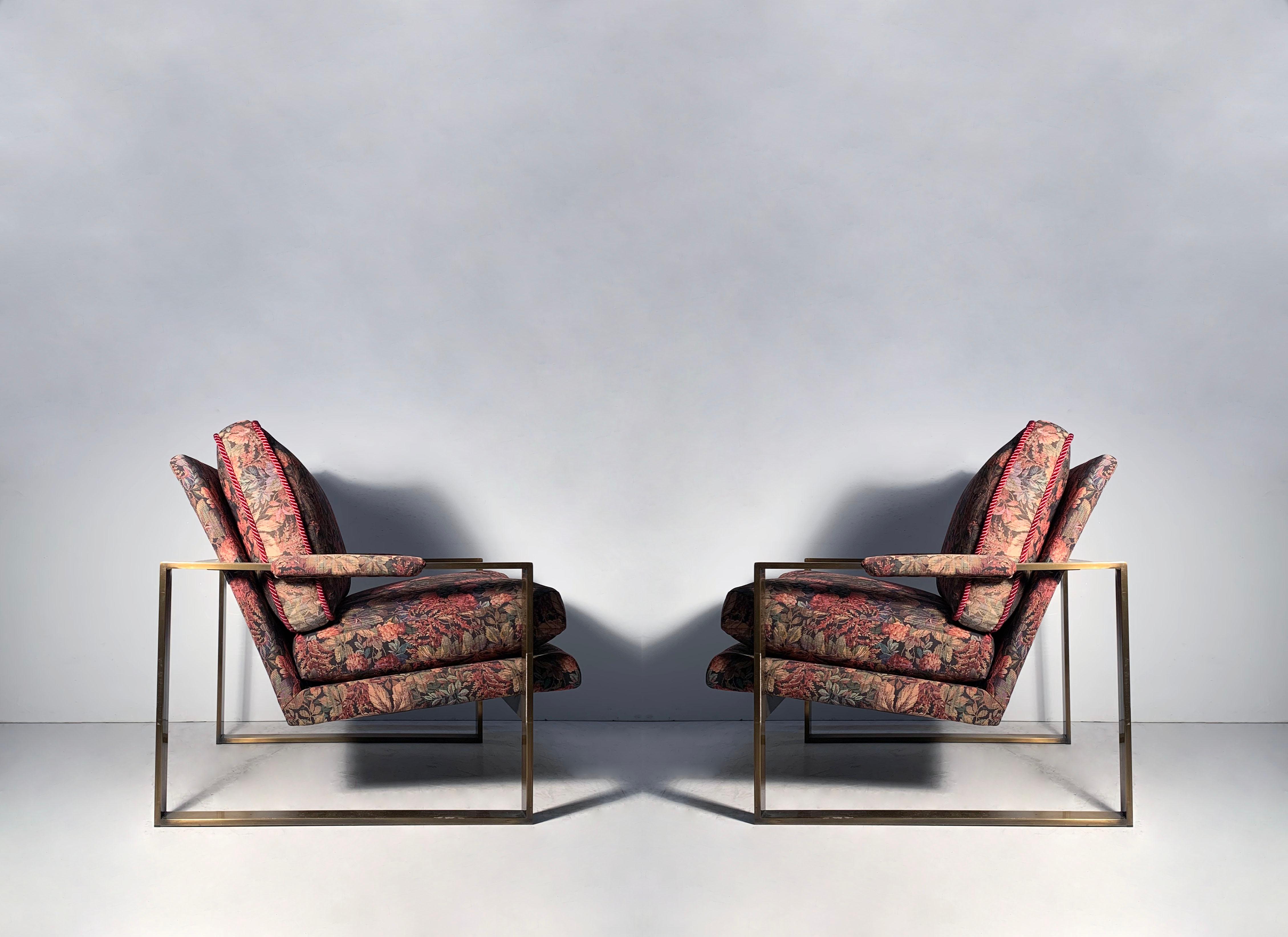 Mid-Century Modern Paire de fauteuils de salon d'origine Milo Baughman à base à lattes et finition bronze en vente