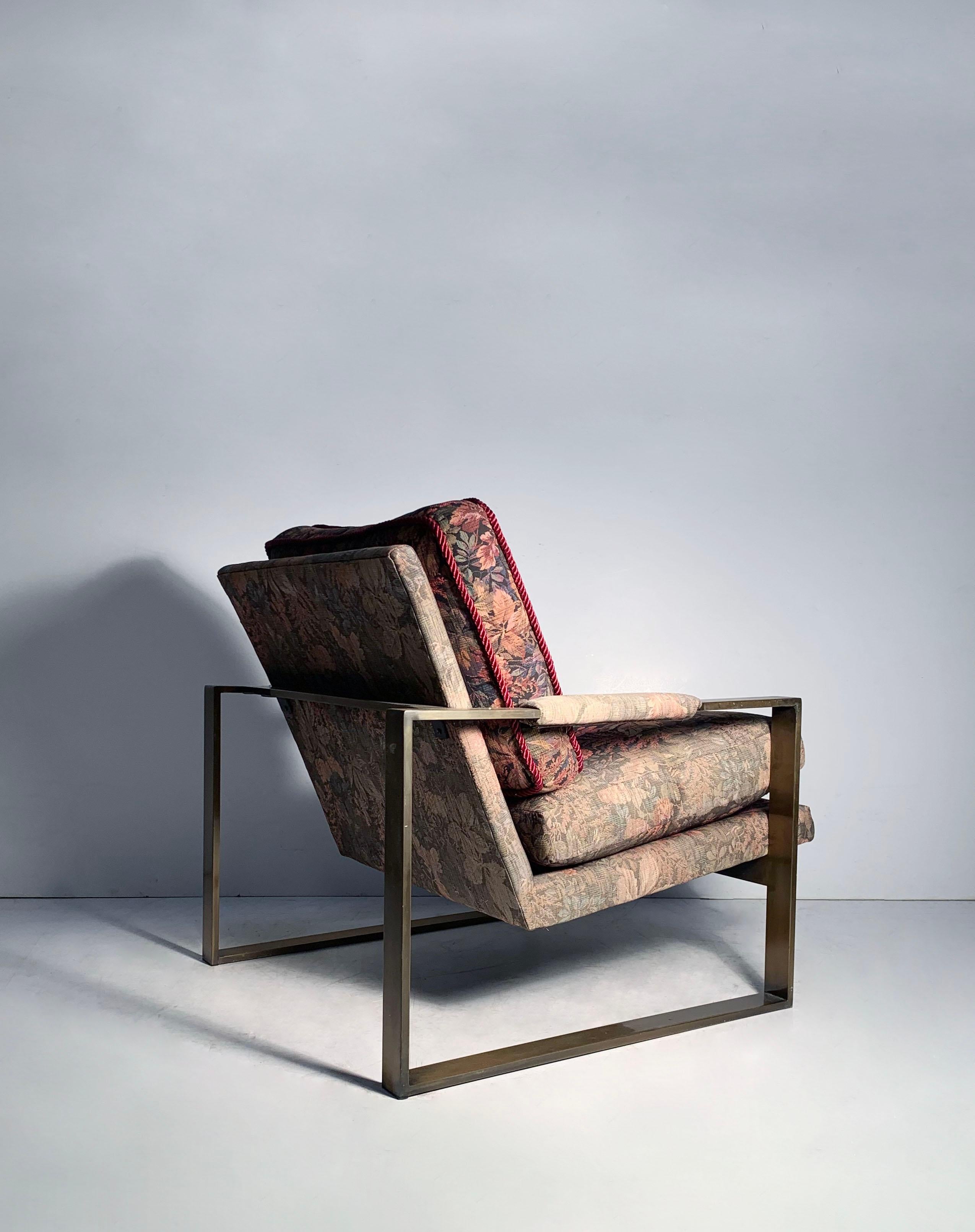 Métal Paire de fauteuils de salon d'origine Milo Baughman à base à lattes et finition bronze en vente