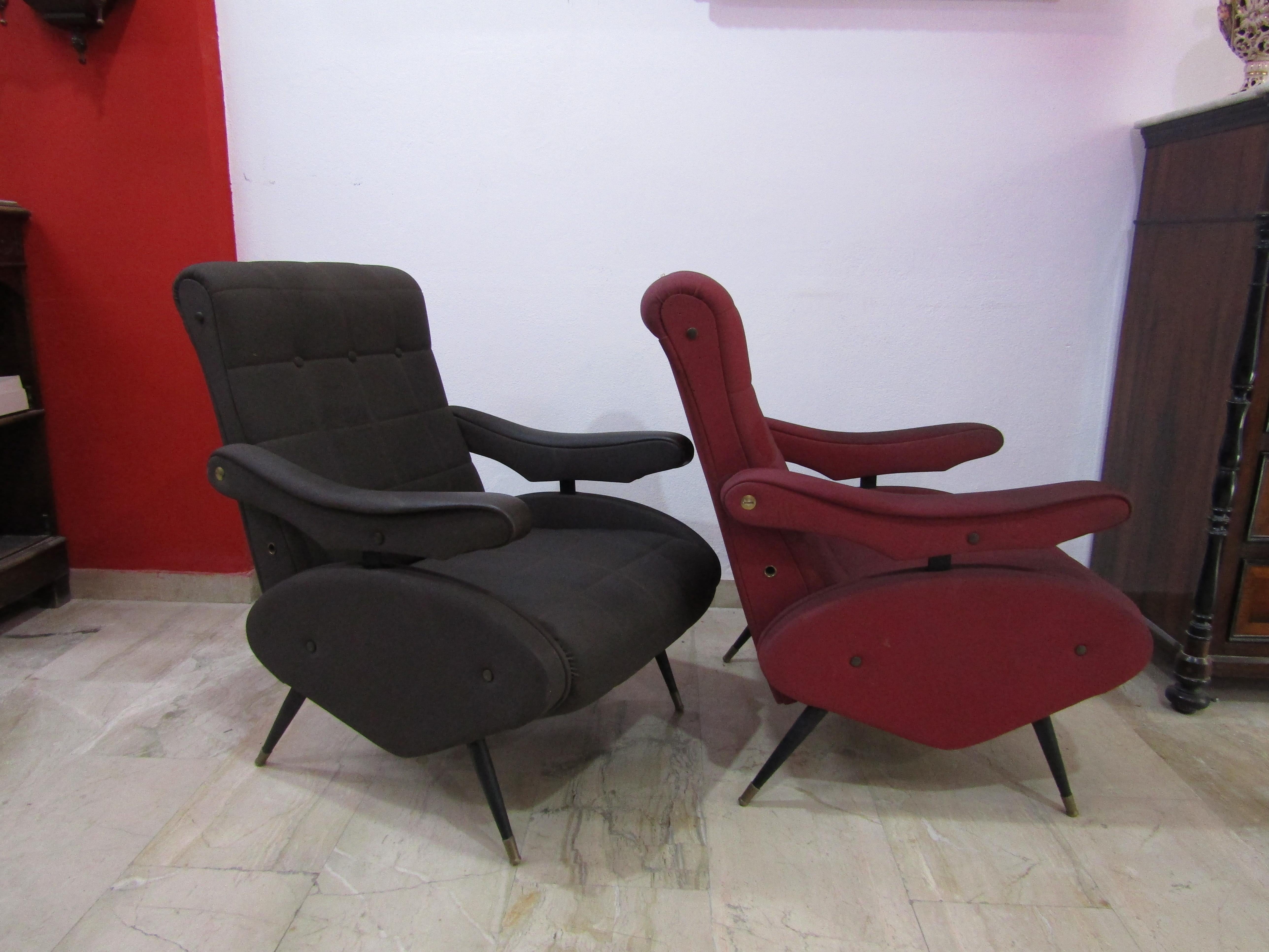 midcentury Pair of  Oscar Recliner Armchair by Ello Pini for Novarredo, 1970s For Sale 2