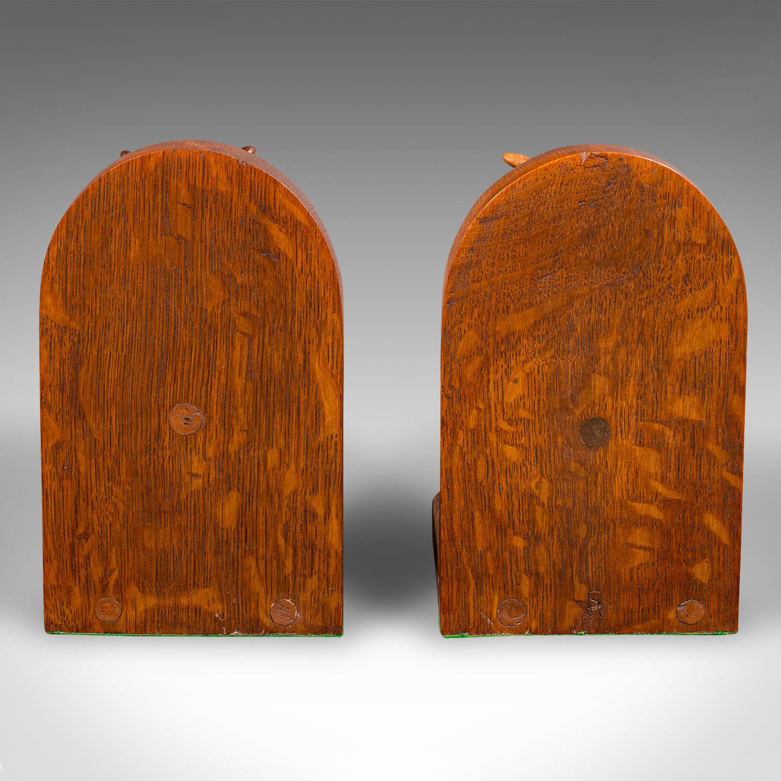 British Pair of Vintage Owl Figure Bookends, English, Carved Oak Book Rest, Circa 1970 For Sale