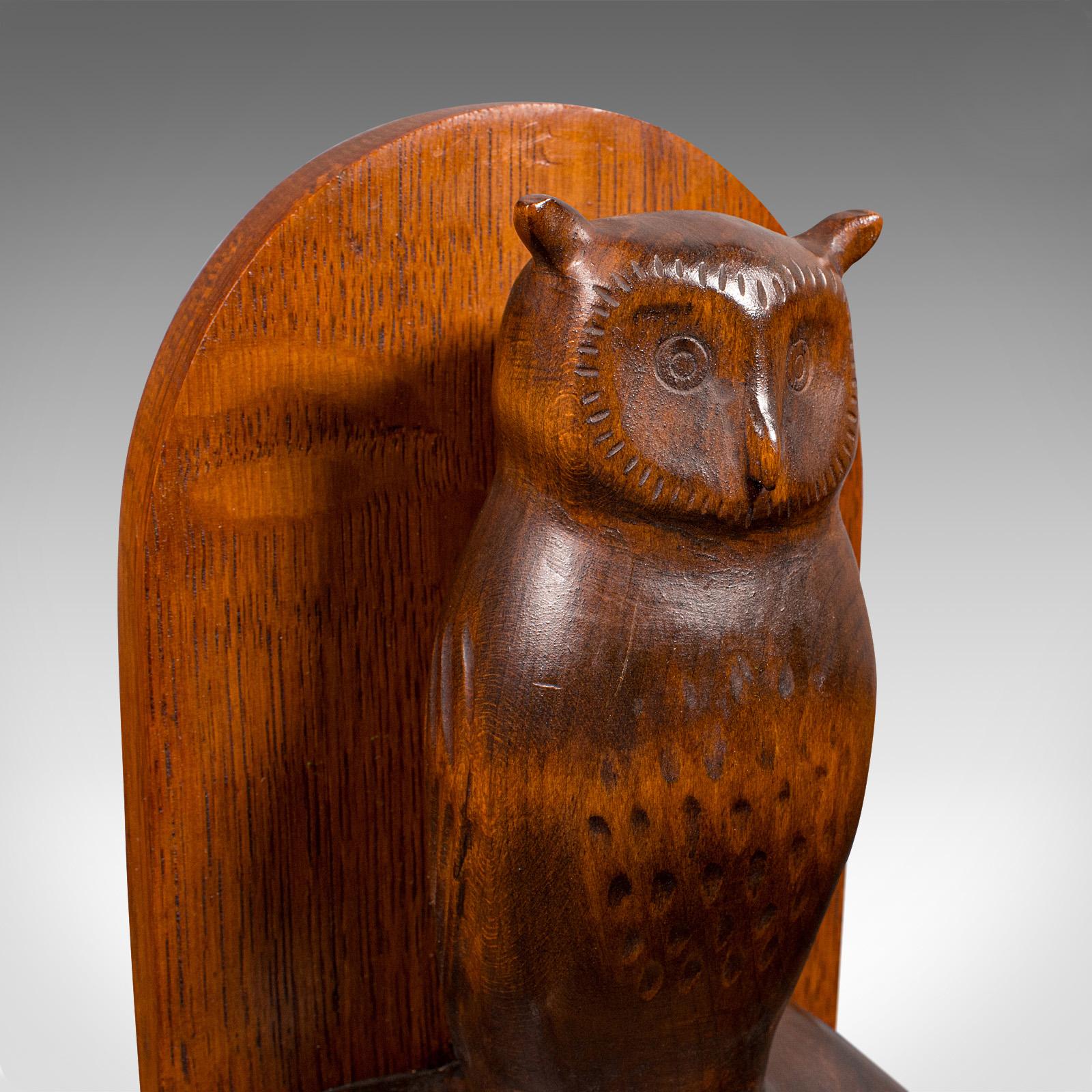 Late 20th Century Pair of Vintage Owl Figure Bookends, English, Carved Oak Book Rest, Circa 1970 For Sale