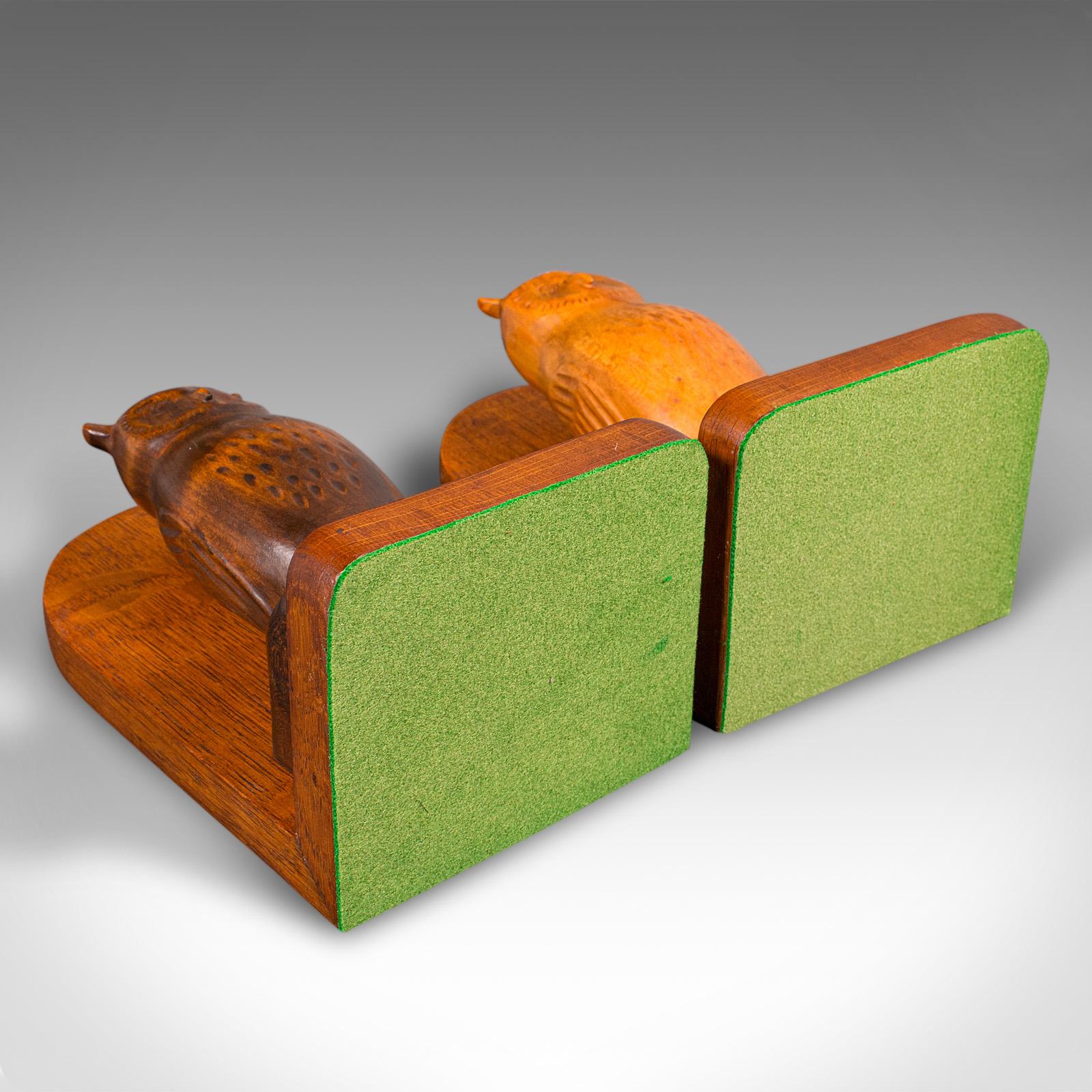 Pair of Vintage Owl Figure Bookends, English, Carved Oak Book Rest, Circa 1970 For Sale 2