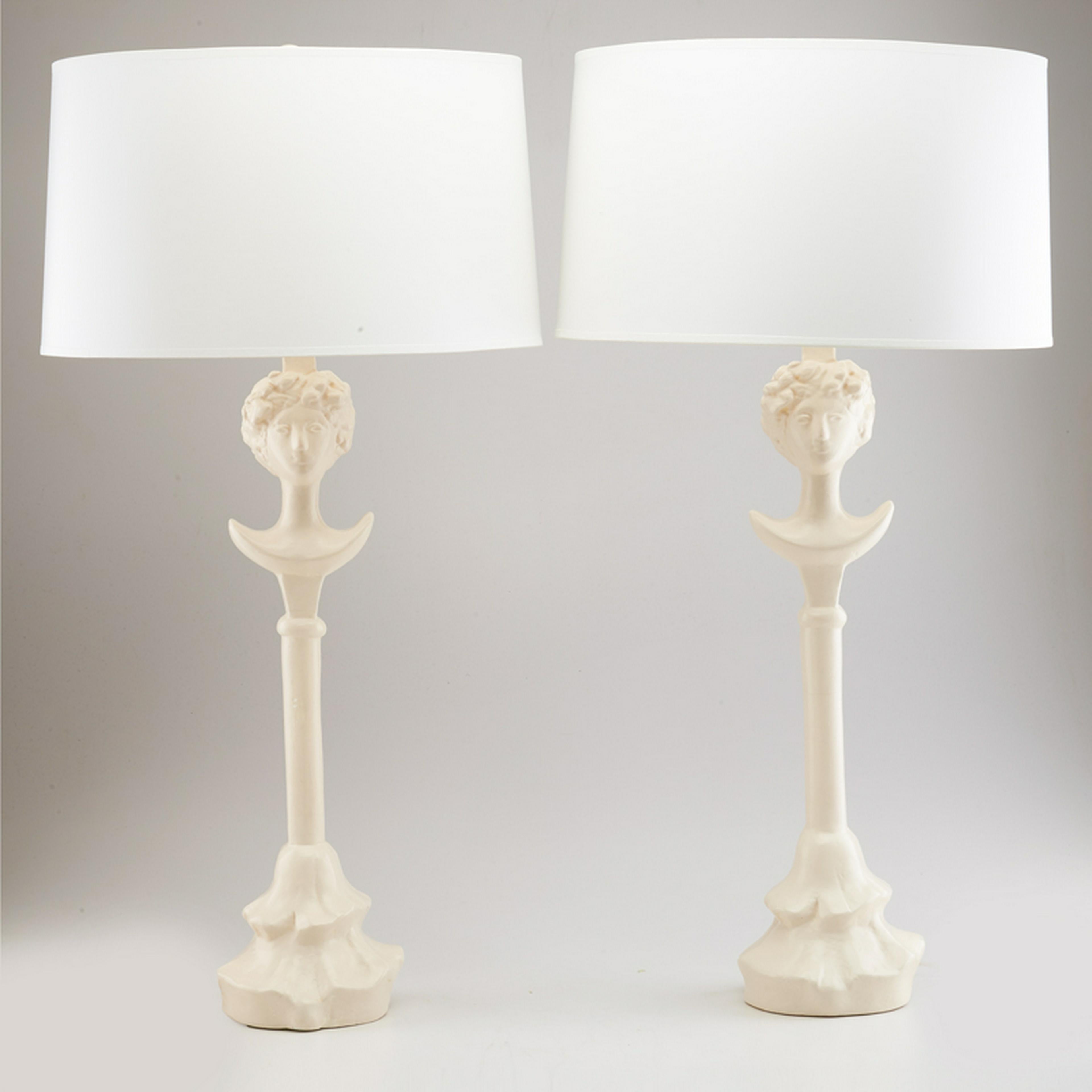Pair of Vintage Painted Plaster Tête de Femme Lamps, after Diego Giacometti For Sale 2