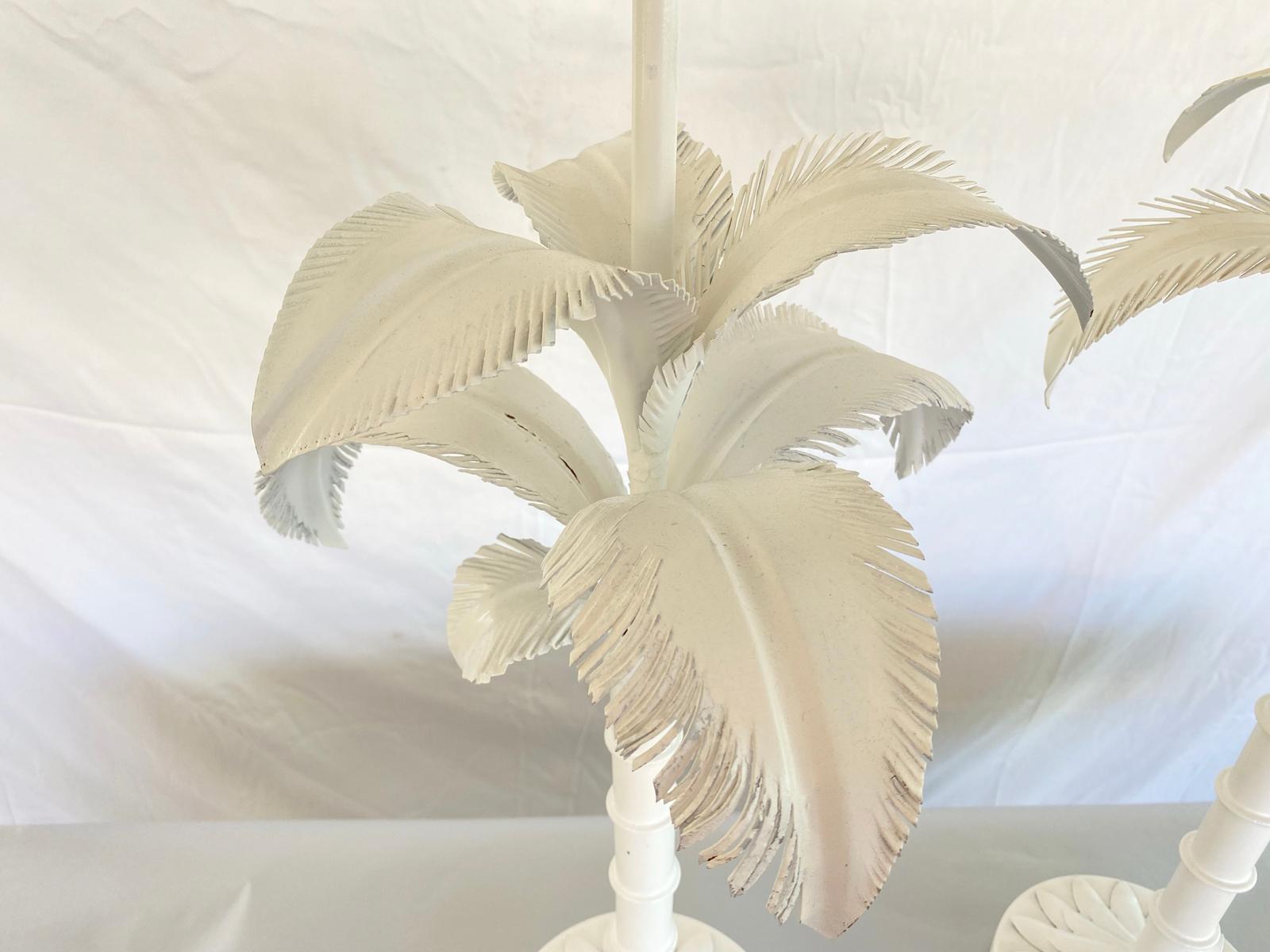 Hollywood Regency Pair of Vintage Painted Tole Palm Tree Lamps For Sale