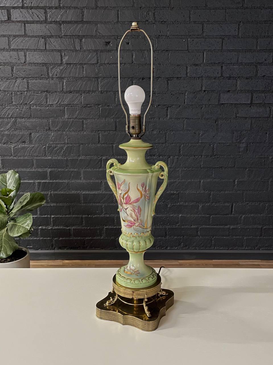 Pair of Vintage Pair of Green Porcelain Urn Shape Table Lamps In Good Condition For Sale In Los Angeles, CA