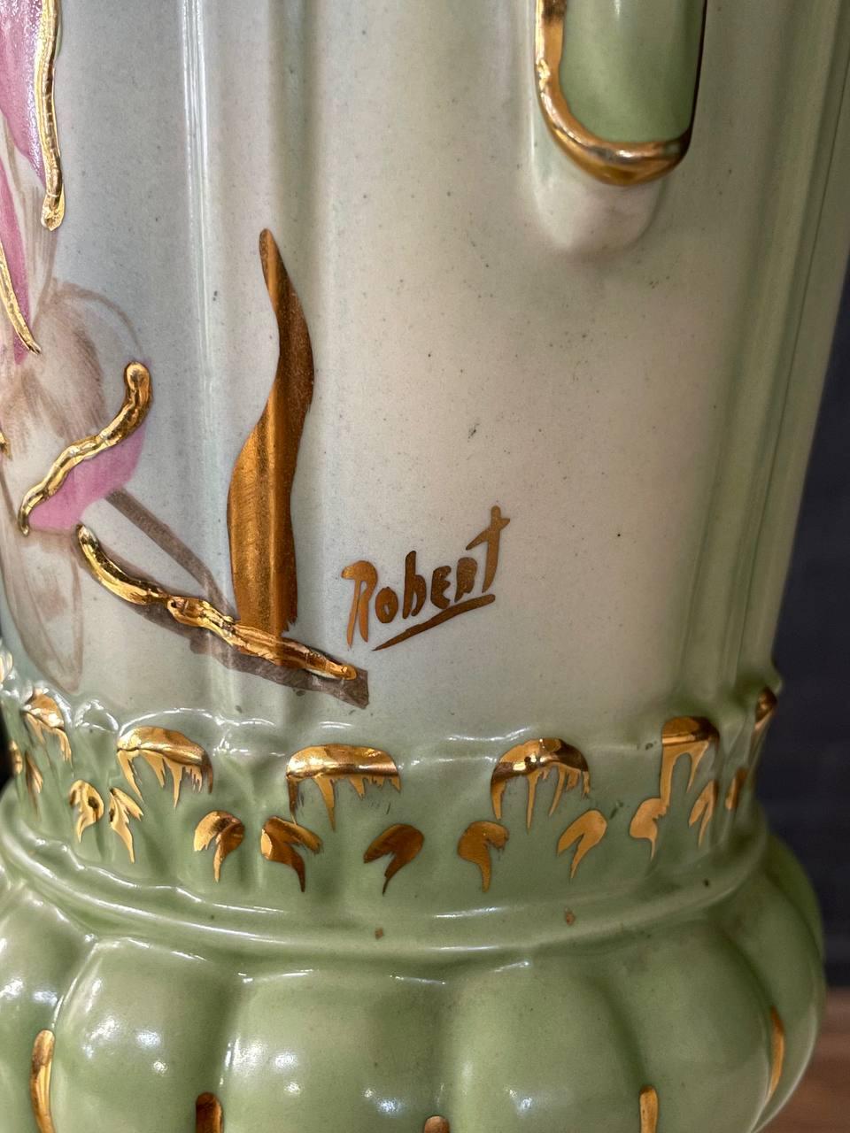 Pair of Vintage Pair of Green Porcelain Urn Shape Table Lamps For Sale 2