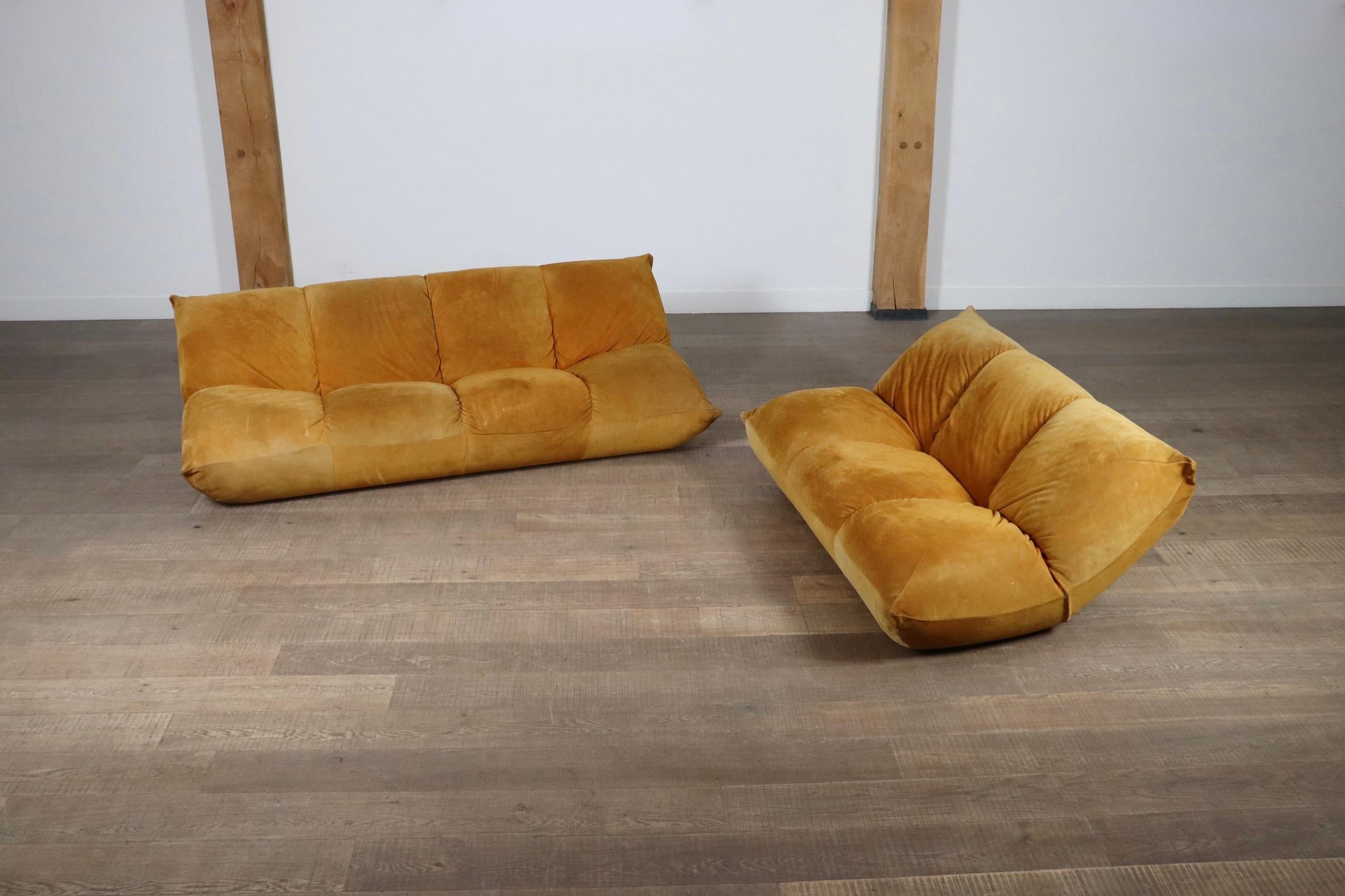 Pair Of Vintage Papillon Sofas In Suede By Guido Rosati For Giovannetti, 1970s 1