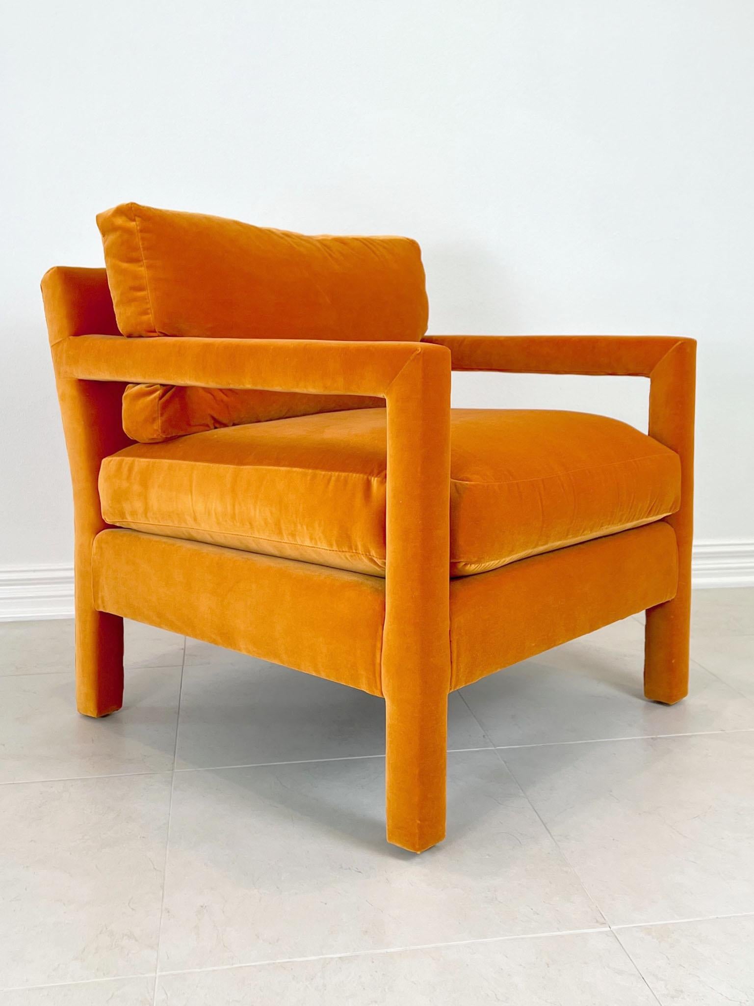 Pair of Vintage Parson Chairs in the Style of Milo Baughman 2