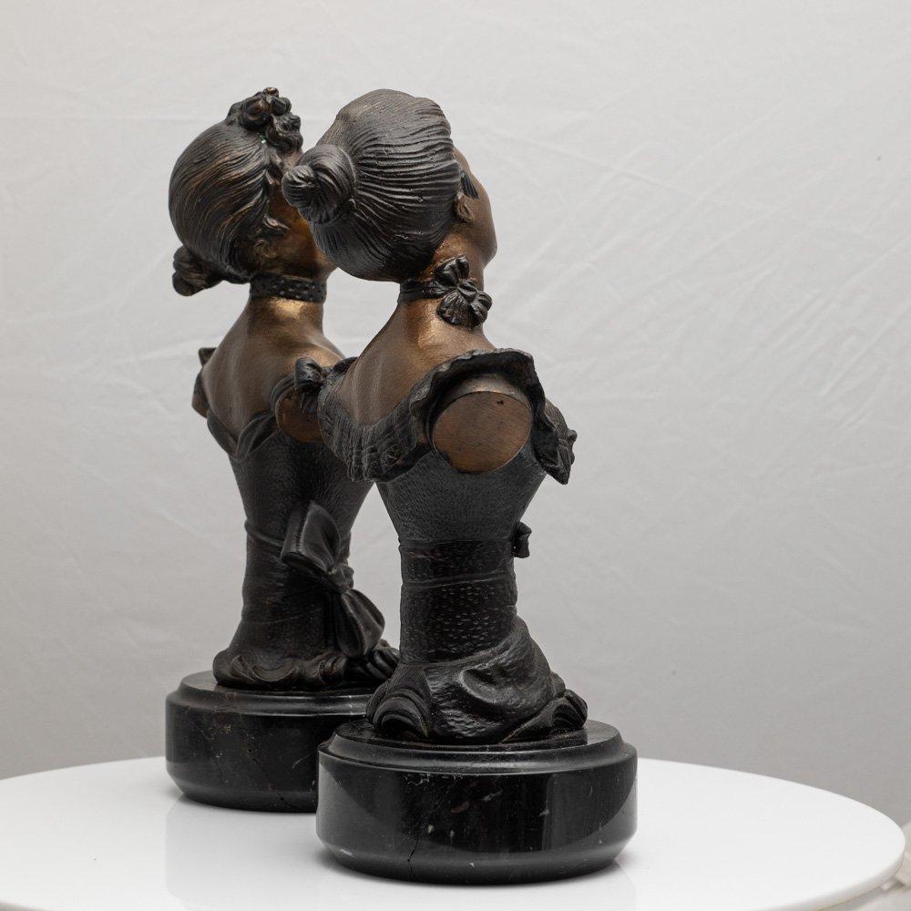 Late Victorian Pair of Vintage Patinated Bronze Busts on Marble Bases