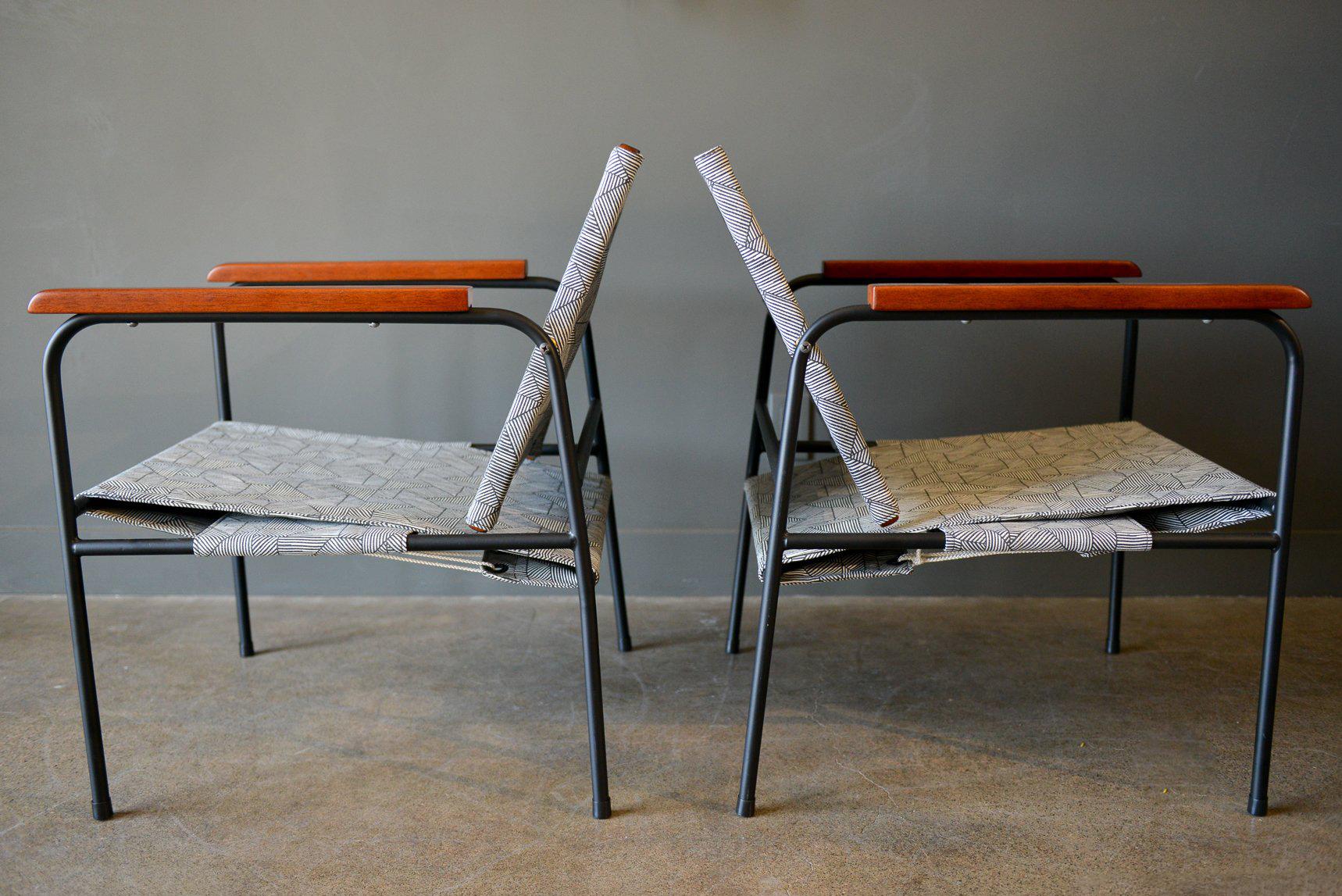 Mid-Century Modern Pair of Vintage Patio Chairs, circa 1970
