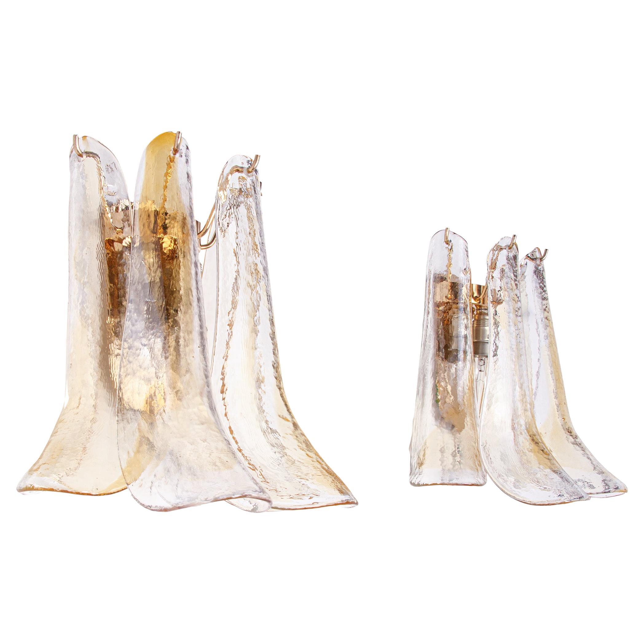 Pair of Vintage Petal Wall Sconces in Amber and Clear Murano Glass, Italy For Sale