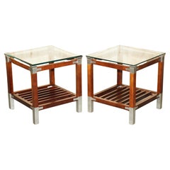 PAIR OF ViNTAGE PIERRE VANDEL PARIS HARDWOOD PEWTER & GLASS SIDE LAMP END TABLES