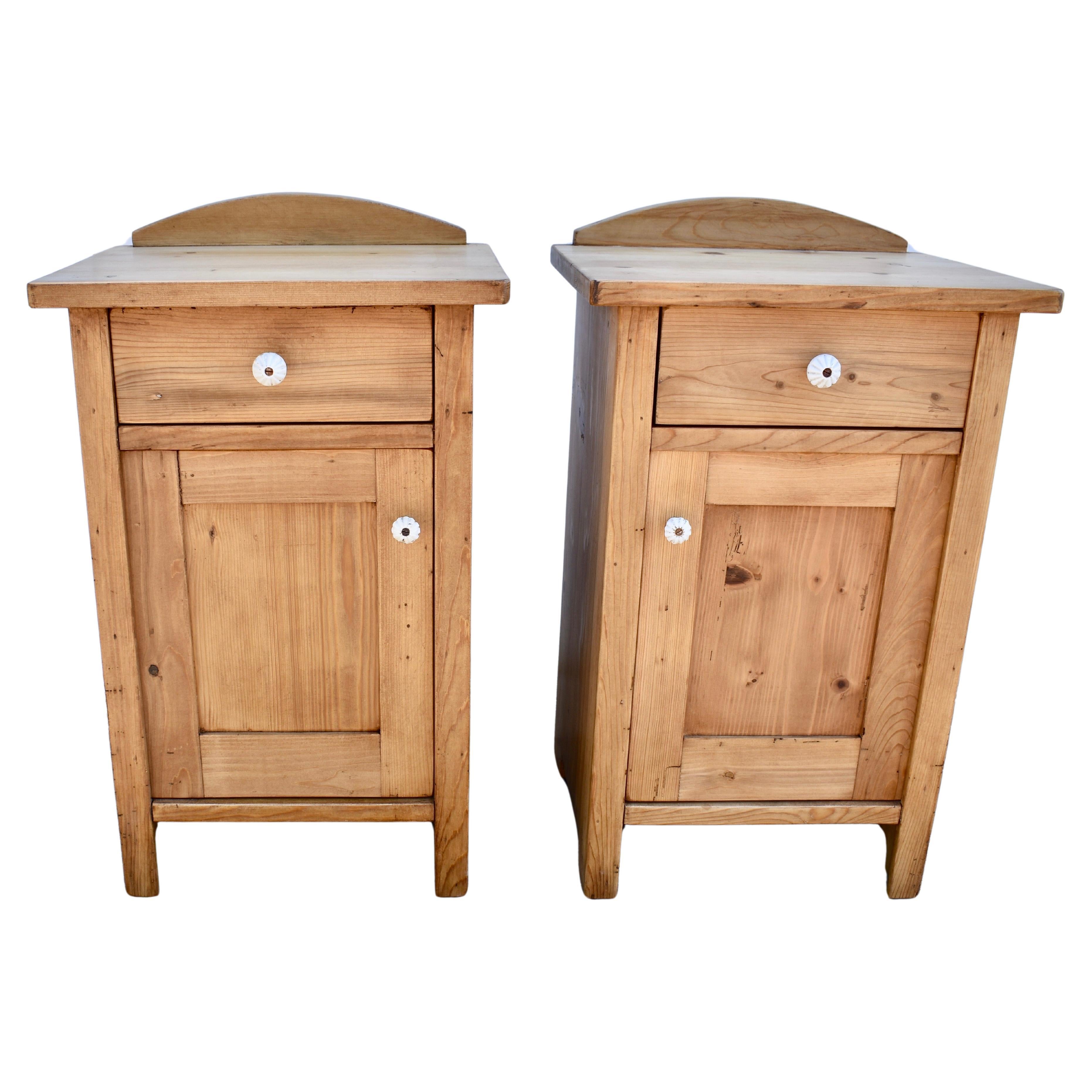 Pair of Vintage Pine Nightstands with One Door and One Drawer For Sale