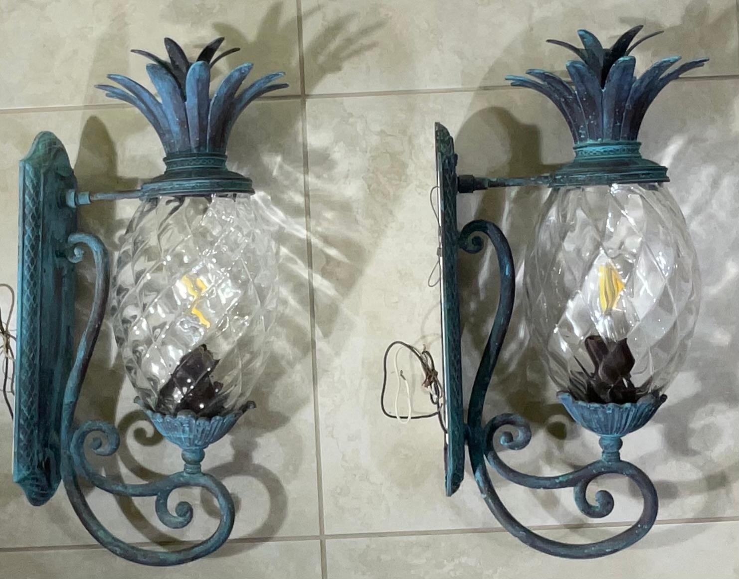 Coppia di ananas d'epoca in bronzo e ottone - Eleganza tropicale in vendita 3