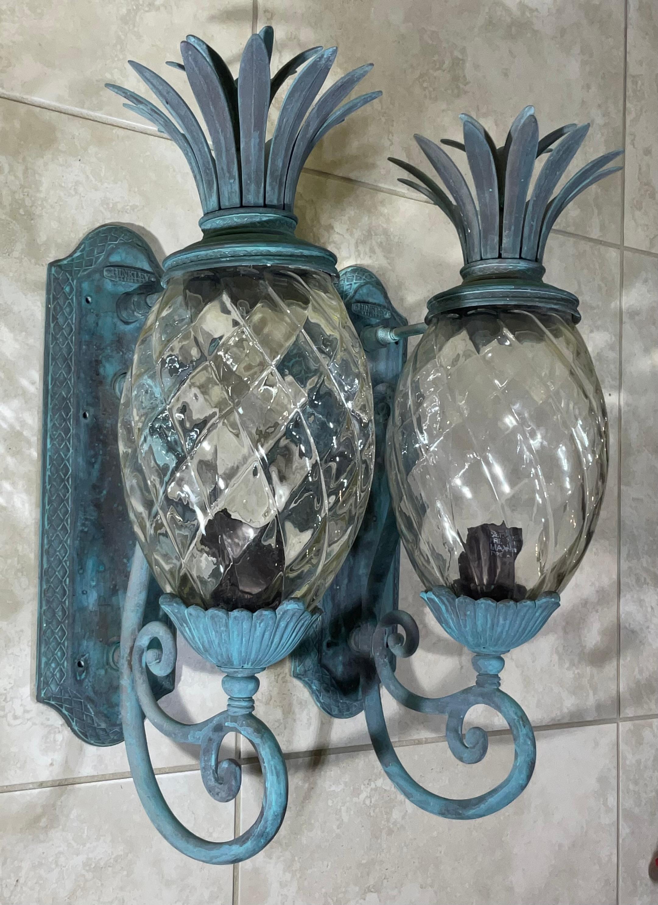 Nordamericano Coppia di ananas d'epoca in bronzo e ottone - Eleganza tropicale in vendita