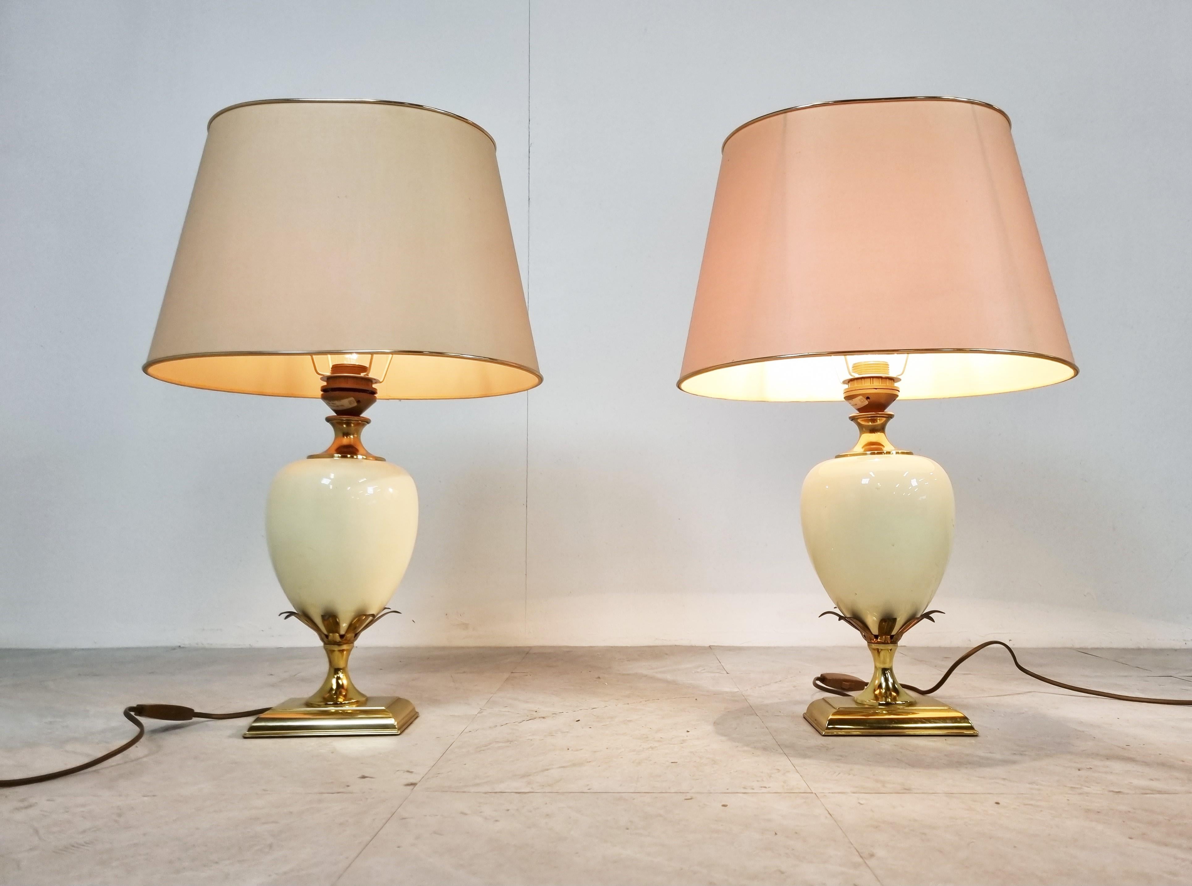 French Pair of Vintage Pineapple Table Lamps by Maison Le Dauphin, 1970s
