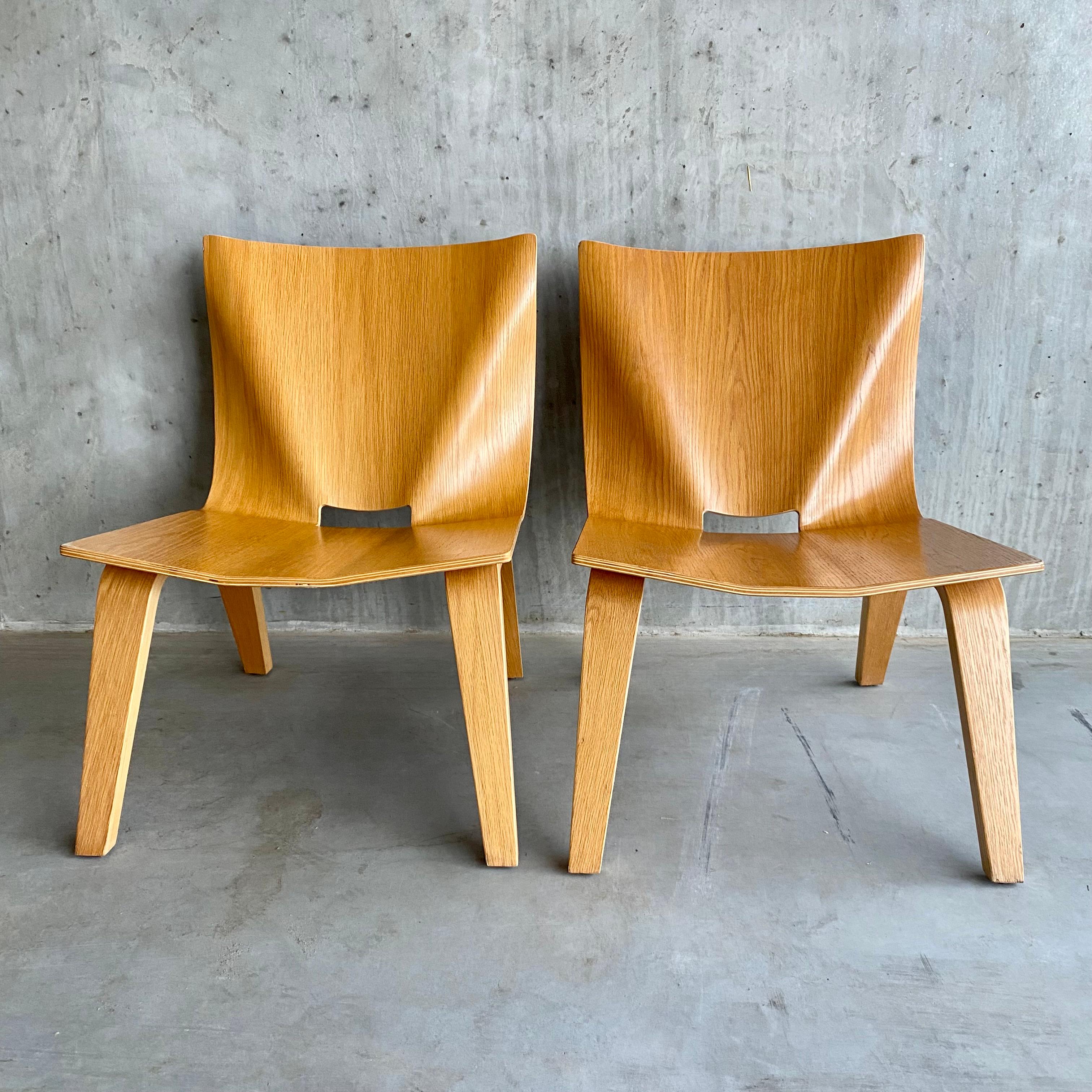 Pair of Vintage Plywood Oak Low Easy Chairs Italy 1990 For Sale 4