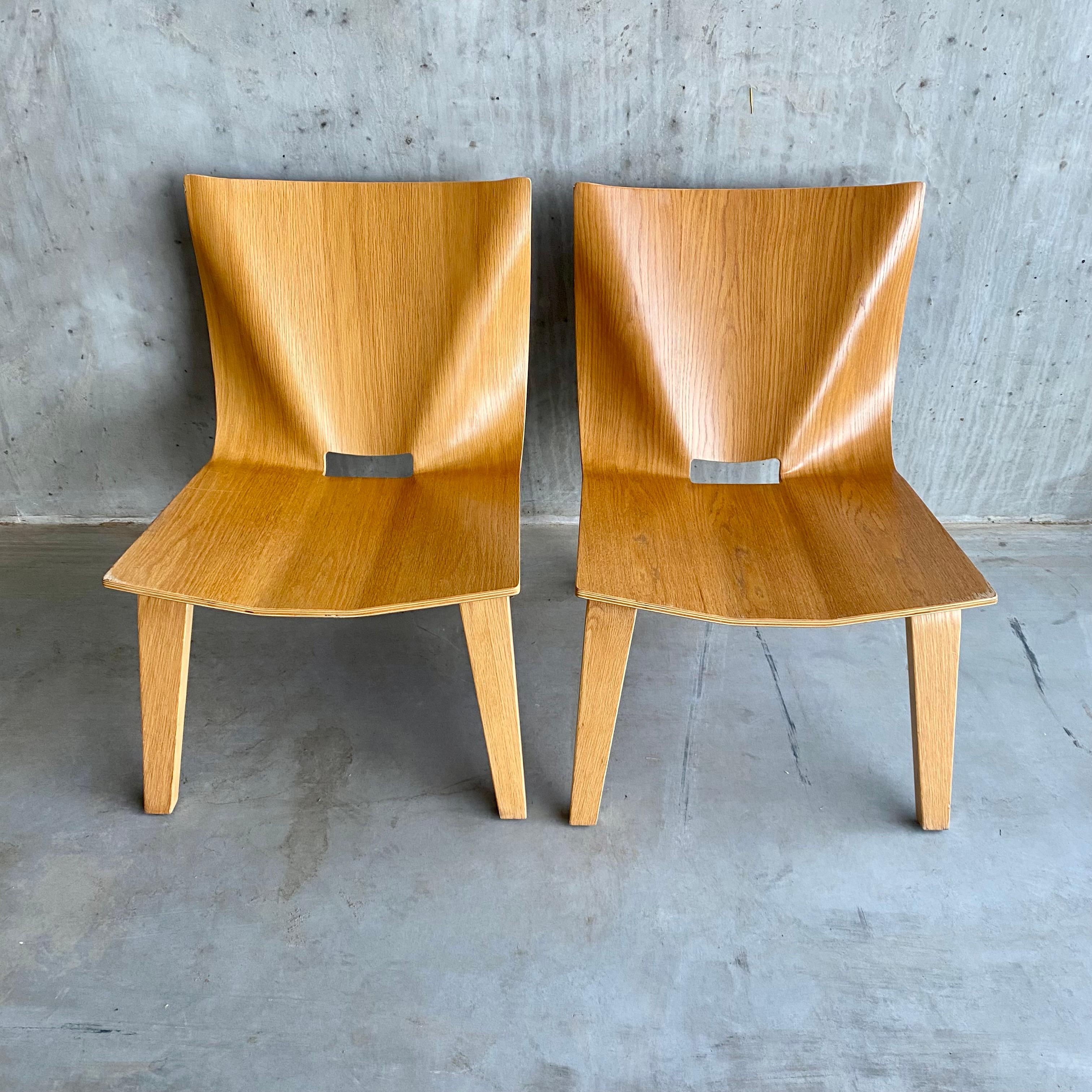 Pair of Vintage Plywood Oak Low Easy Chairs Italy 1990 For Sale 5