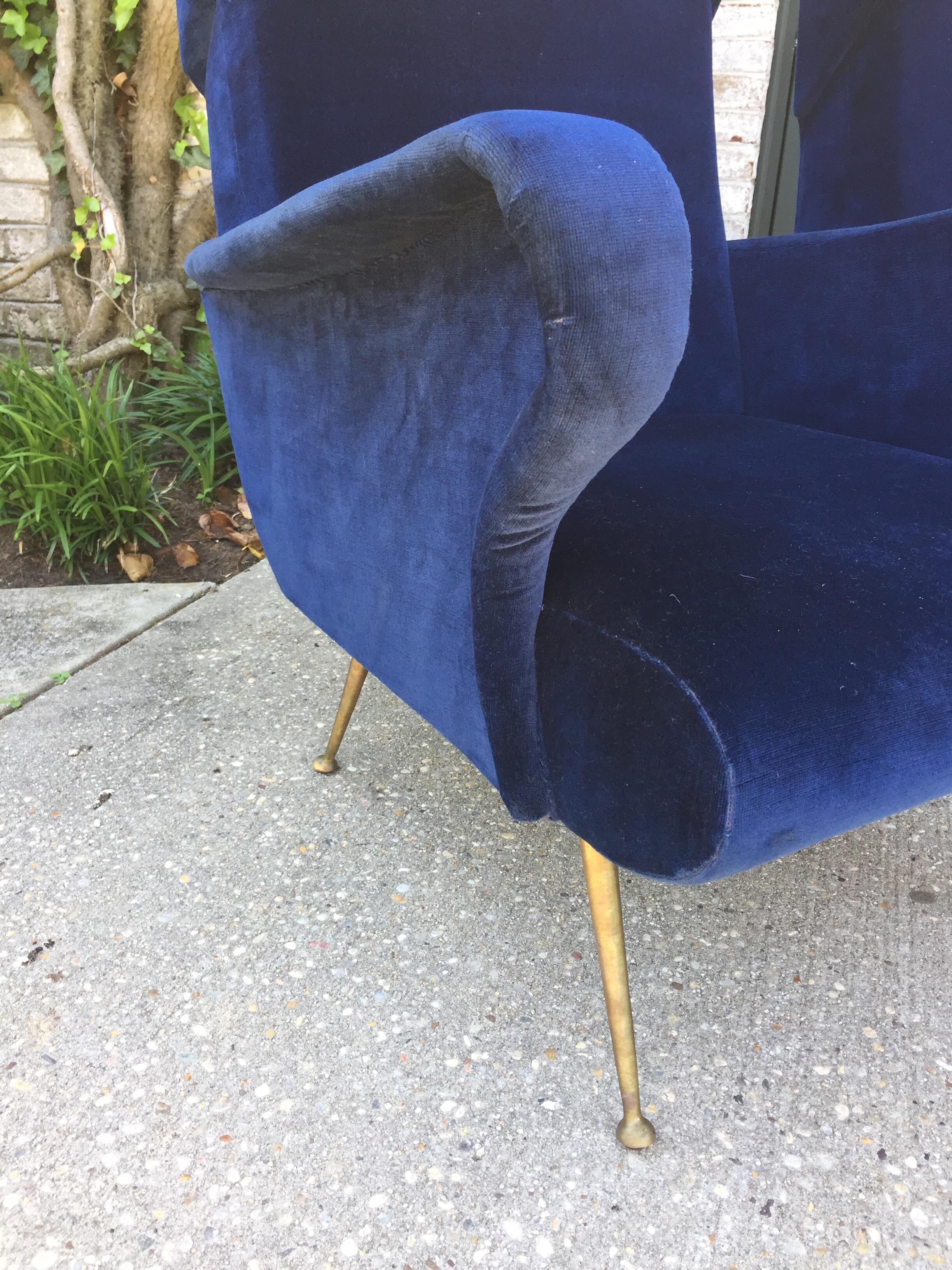 Mid-20th Century Pair of Italian Wingback Chairs in The Style Of Gio Ponti