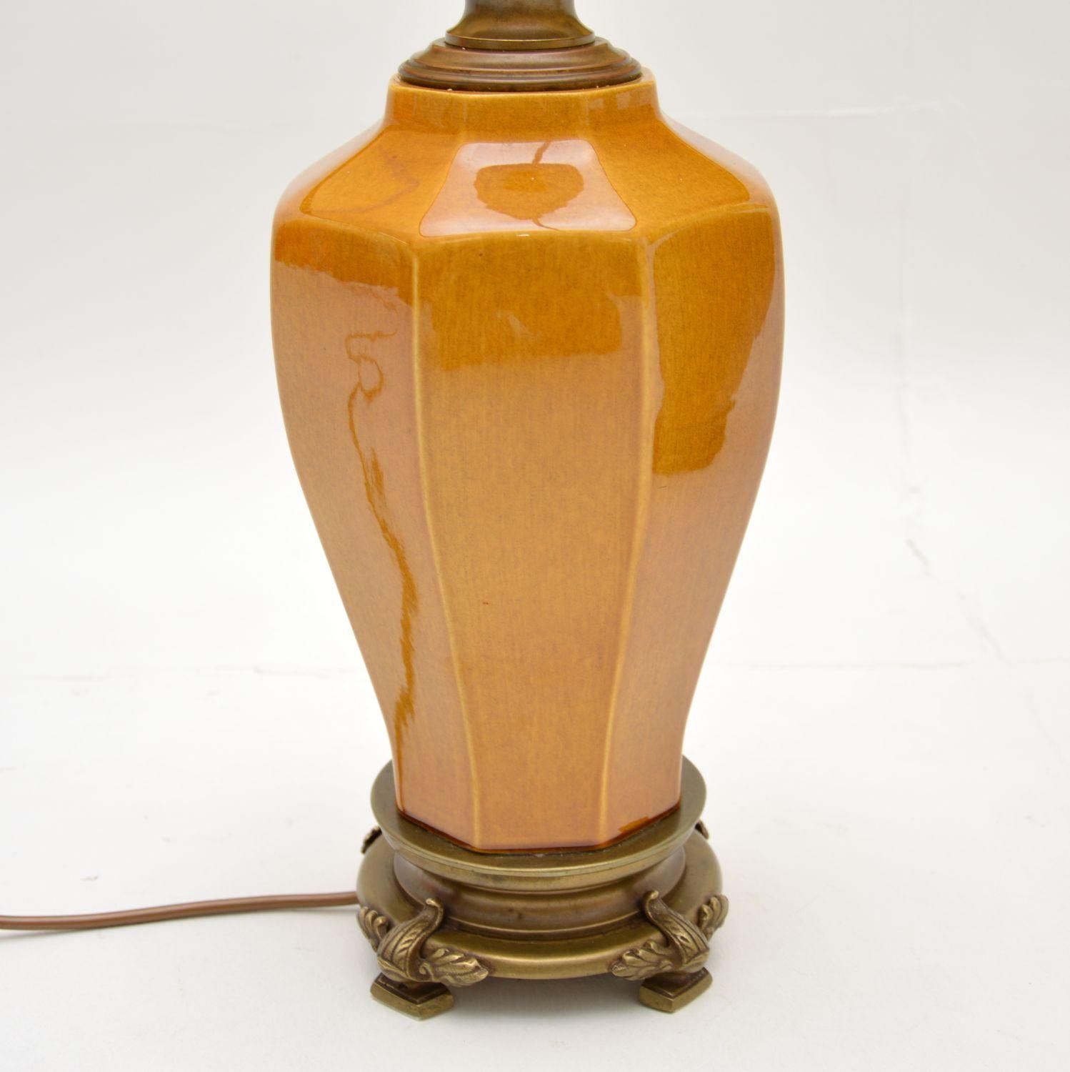 Paire de lampes de bureau vintage en porcelaine Bon état - En vente à London, GB