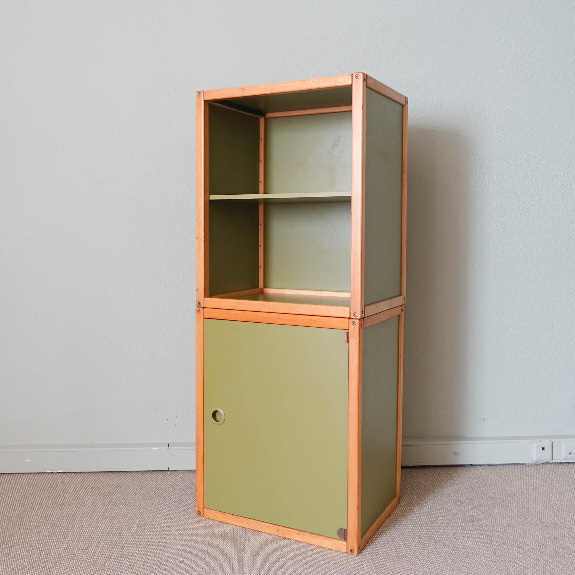 Pair of Vintage Profilsystem Collection Storage Units by Elmar Flötotto For Sale 4