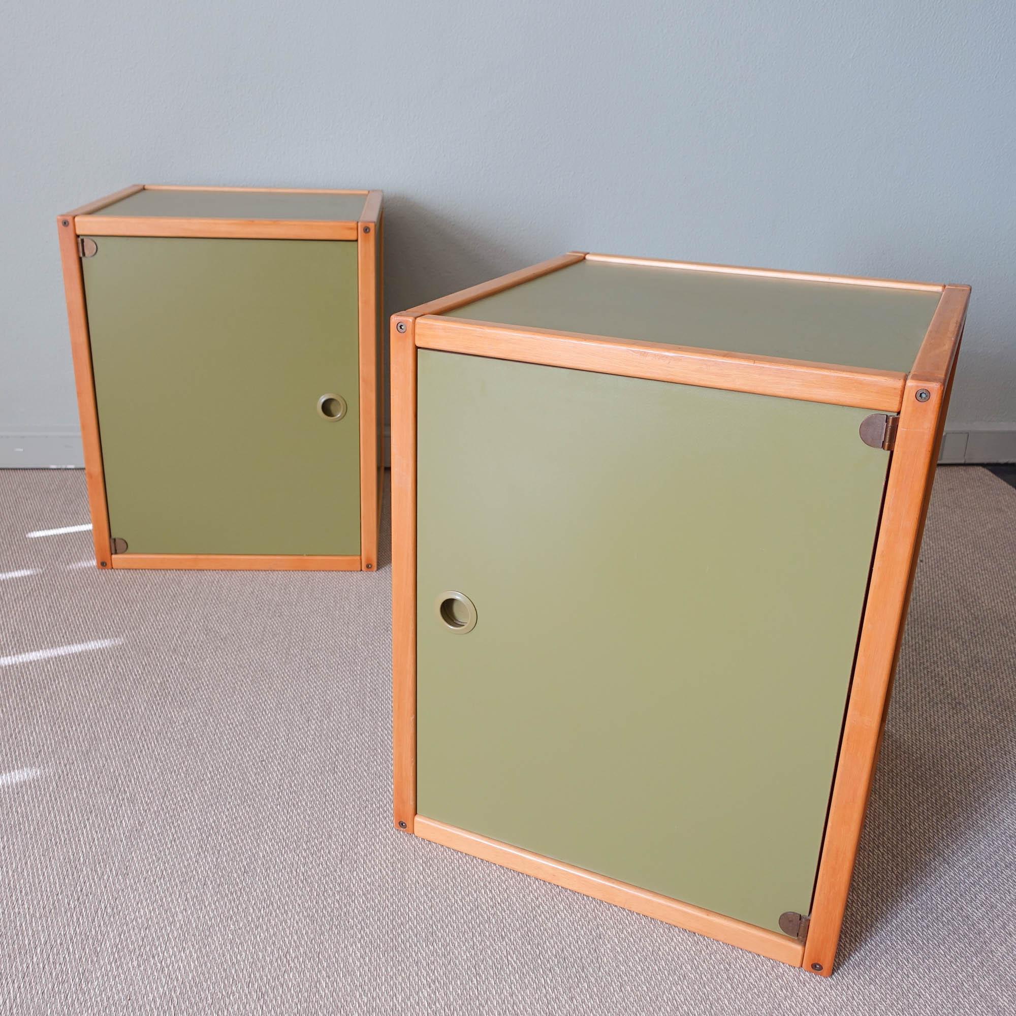 Late 20th Century Pair of Vintage Profilsystem Collection Storage Units by Elmar Flötotto For Sale