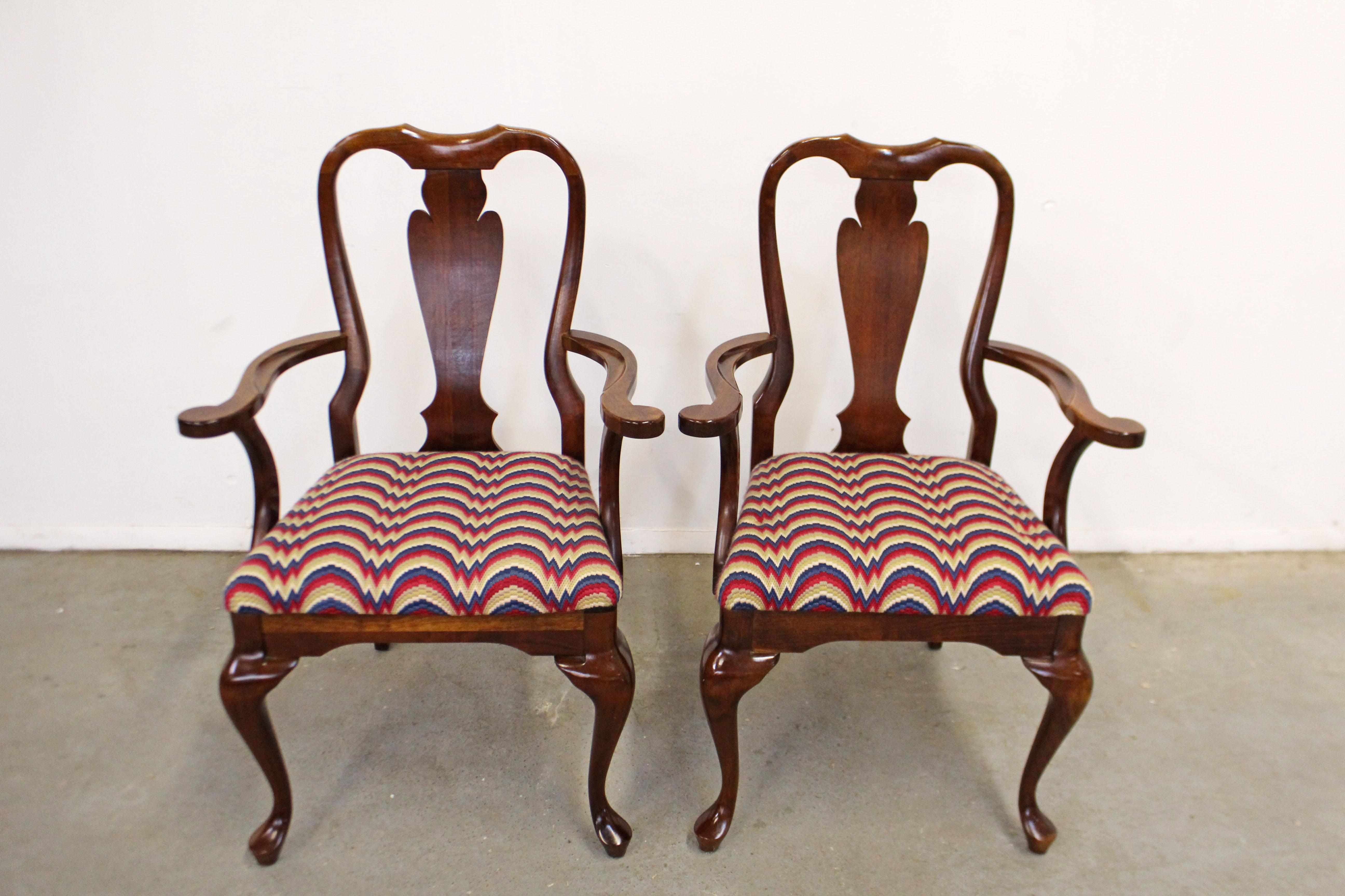 American Pair of Vintage Queen Anne Cherry Arm Dining Chairs