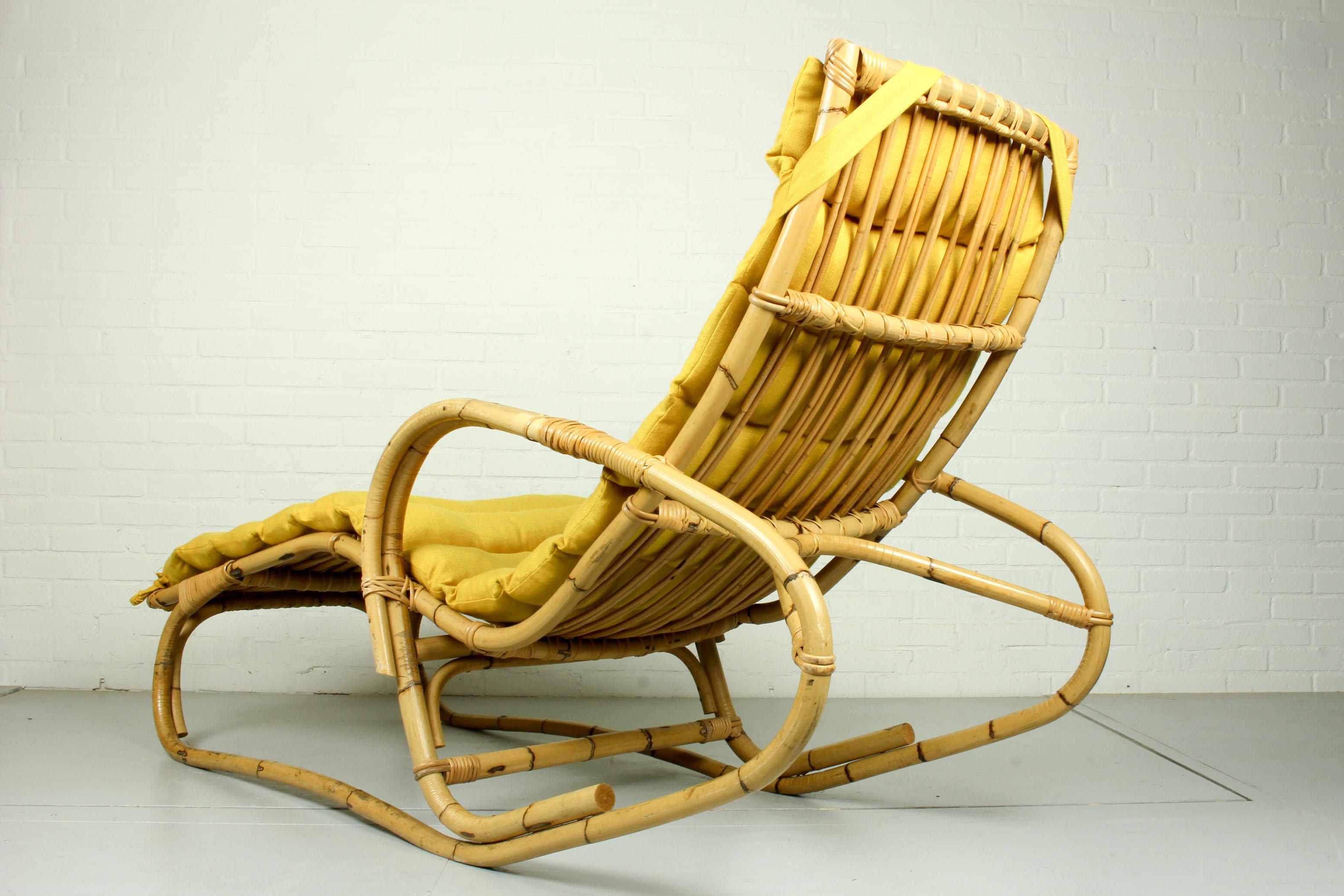 20th Century Pair of Vintage Rattan Bamboo Lounge Chairs, Chaisse Longue, 1960s