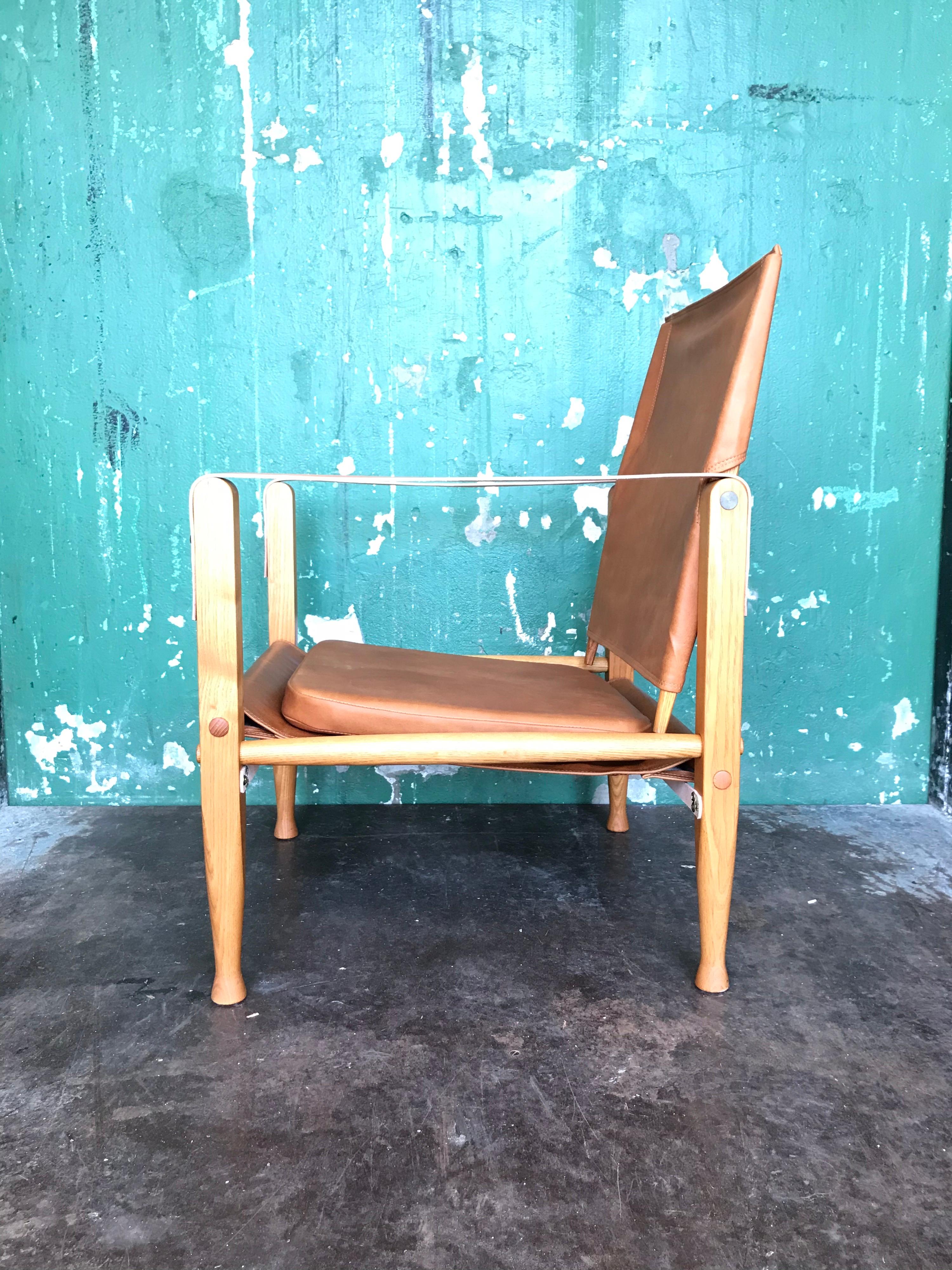 Hand-Crafted Pair of Vintage Refurbished Kaare Klint Safari Lounge Chairs