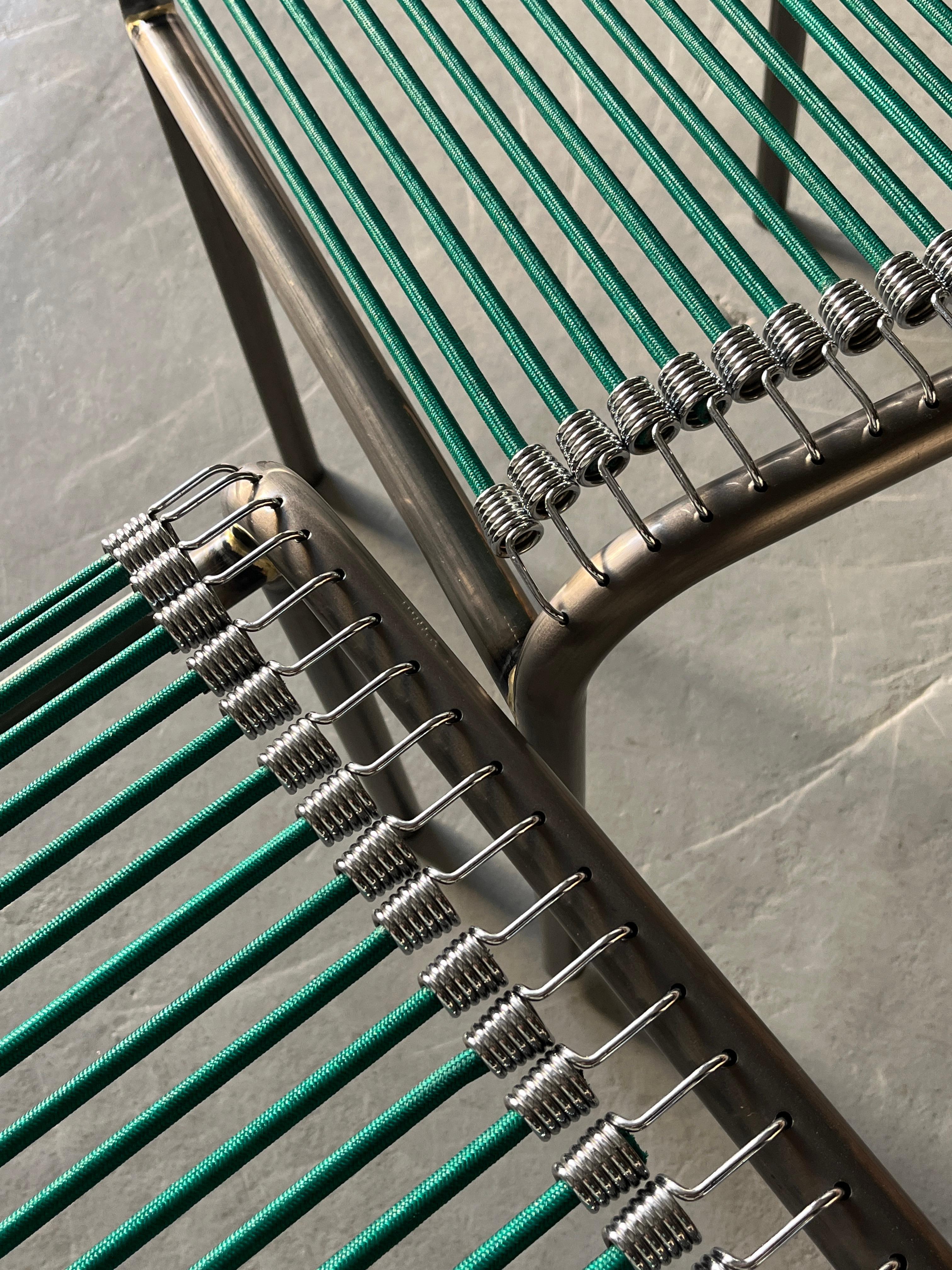 Paire de chaises de style 'Sandows' de René Herbst en acier, cordon vert, années 1920 3