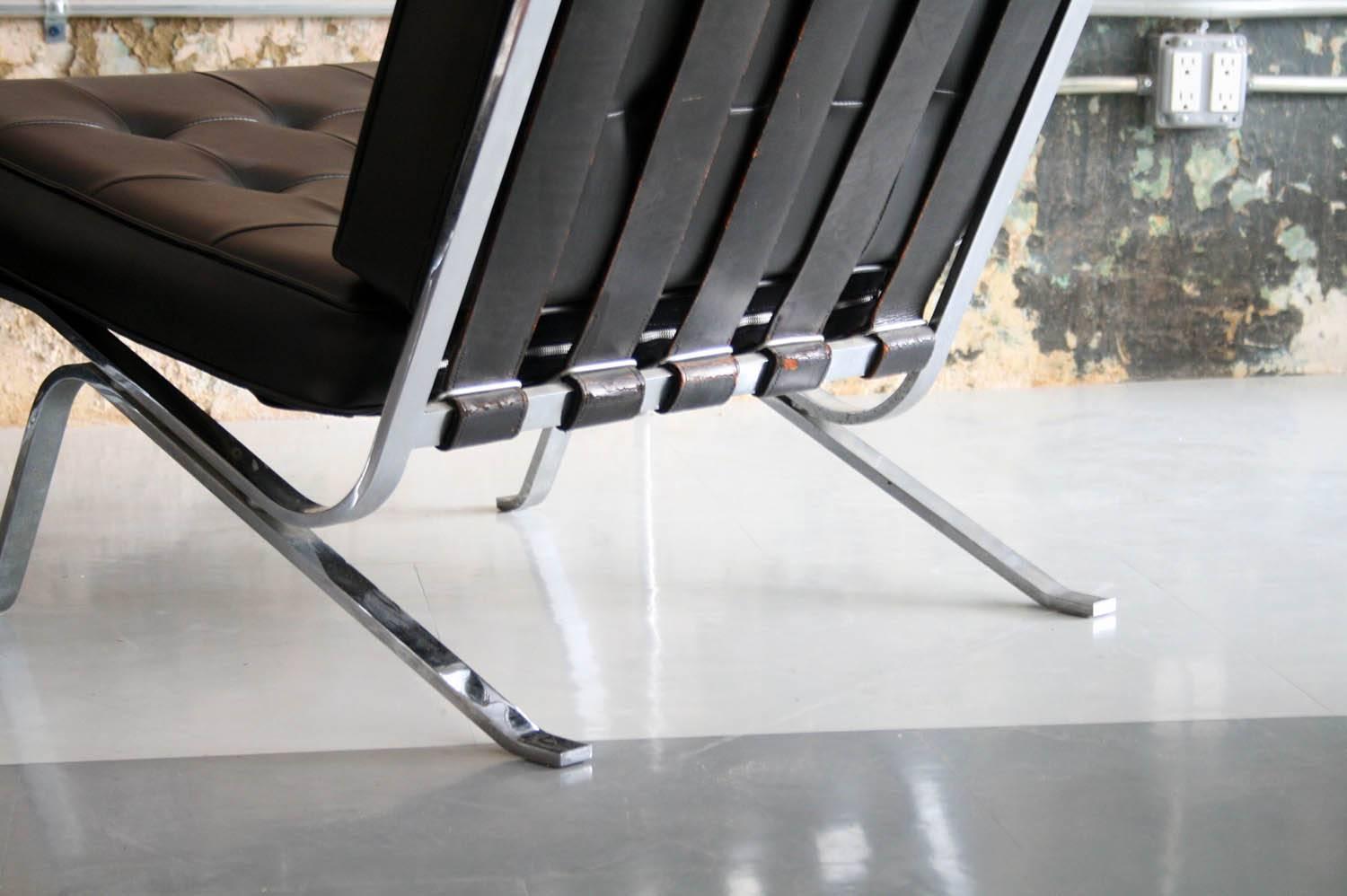 Mid-Century Modern Pair of Vintage RH-301 Lounge Chairs by Robert Haussmann for De Sede, 1954