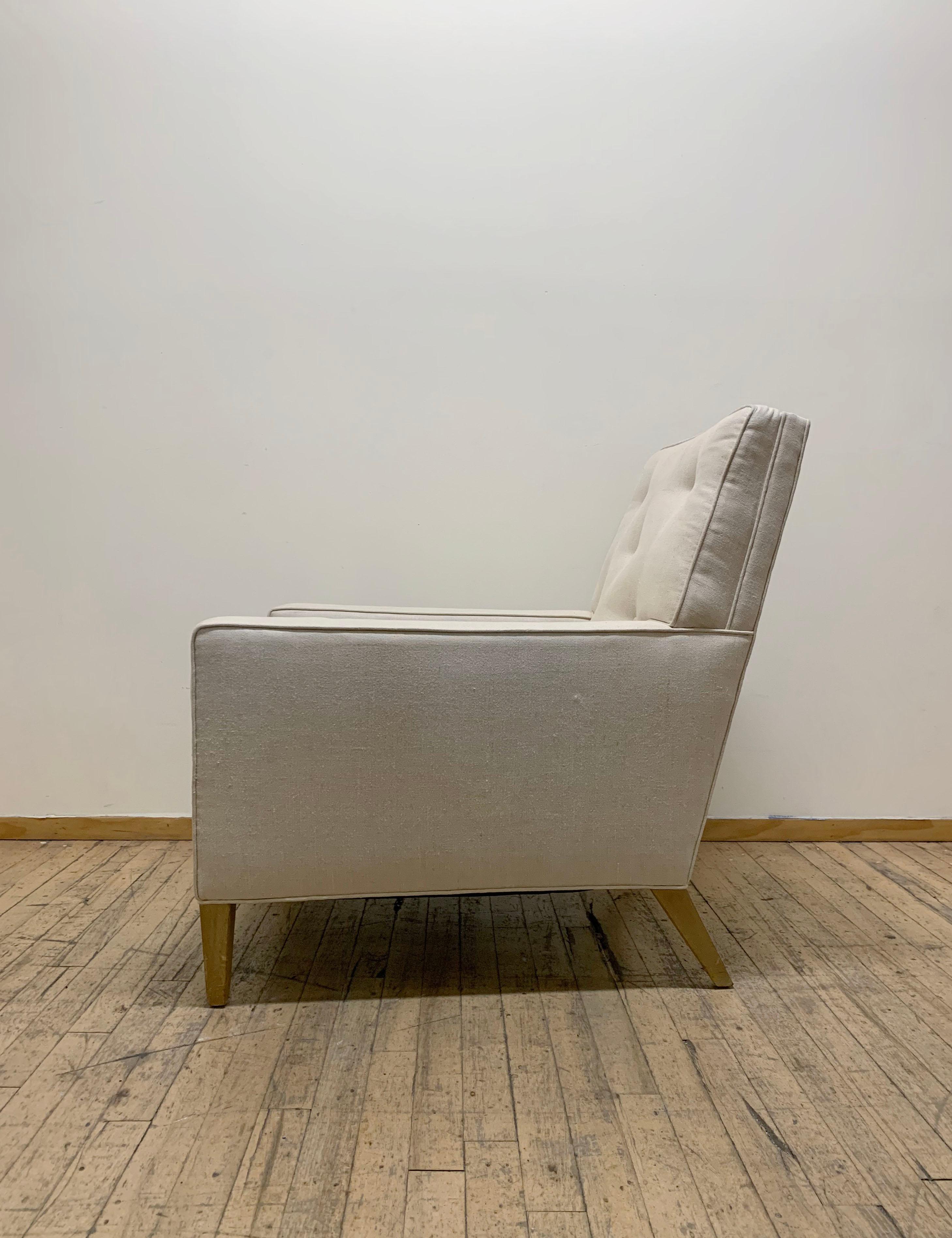 Ein Paar Robsjohn Gibbings-Loungesessel im Vintage-Stil für Widdicomb im Angebot 2