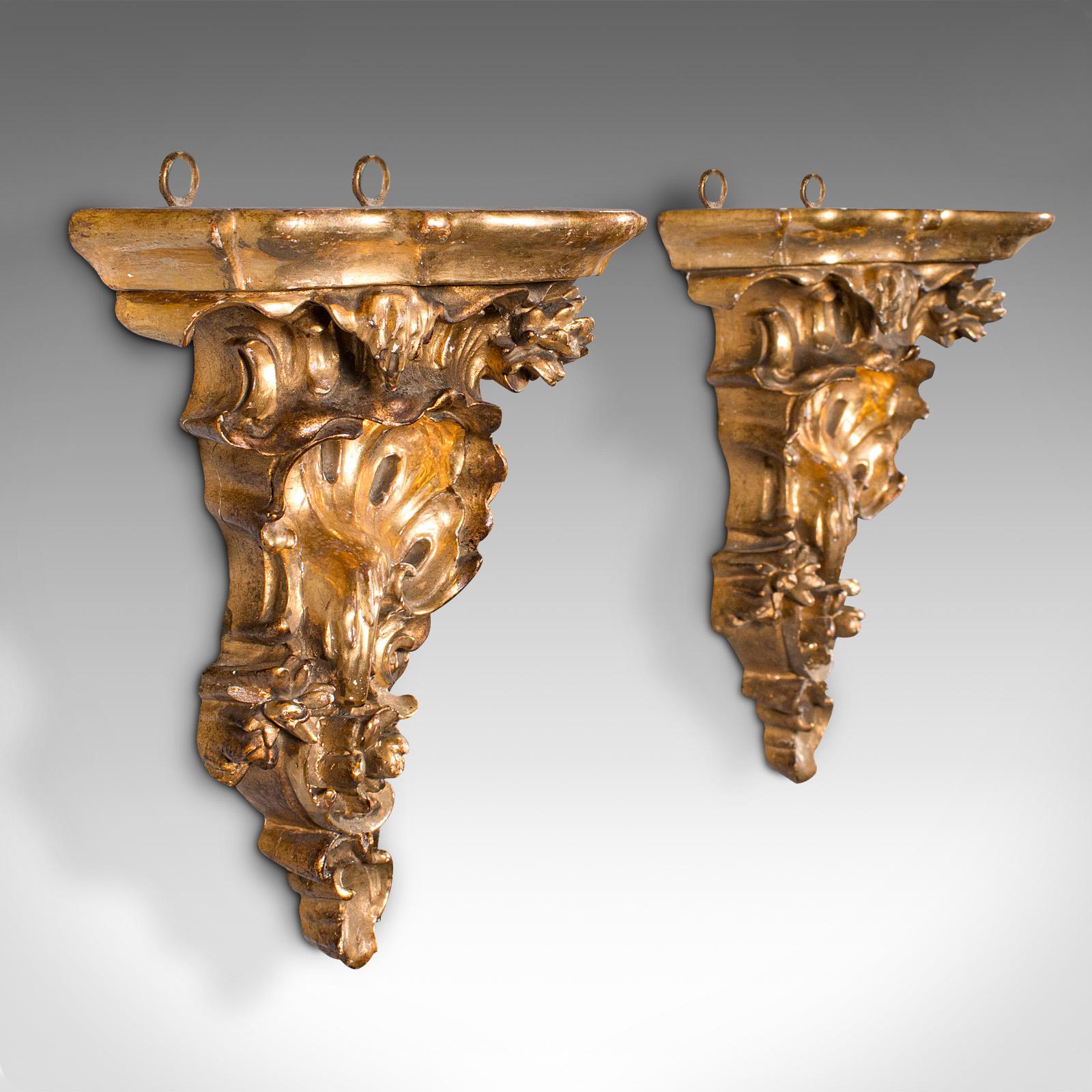 Par De Soportes De Adornos Vintage De Renacimiento Rococo, Francés, Madera Dorada, Candelabro Madera dorada en venta