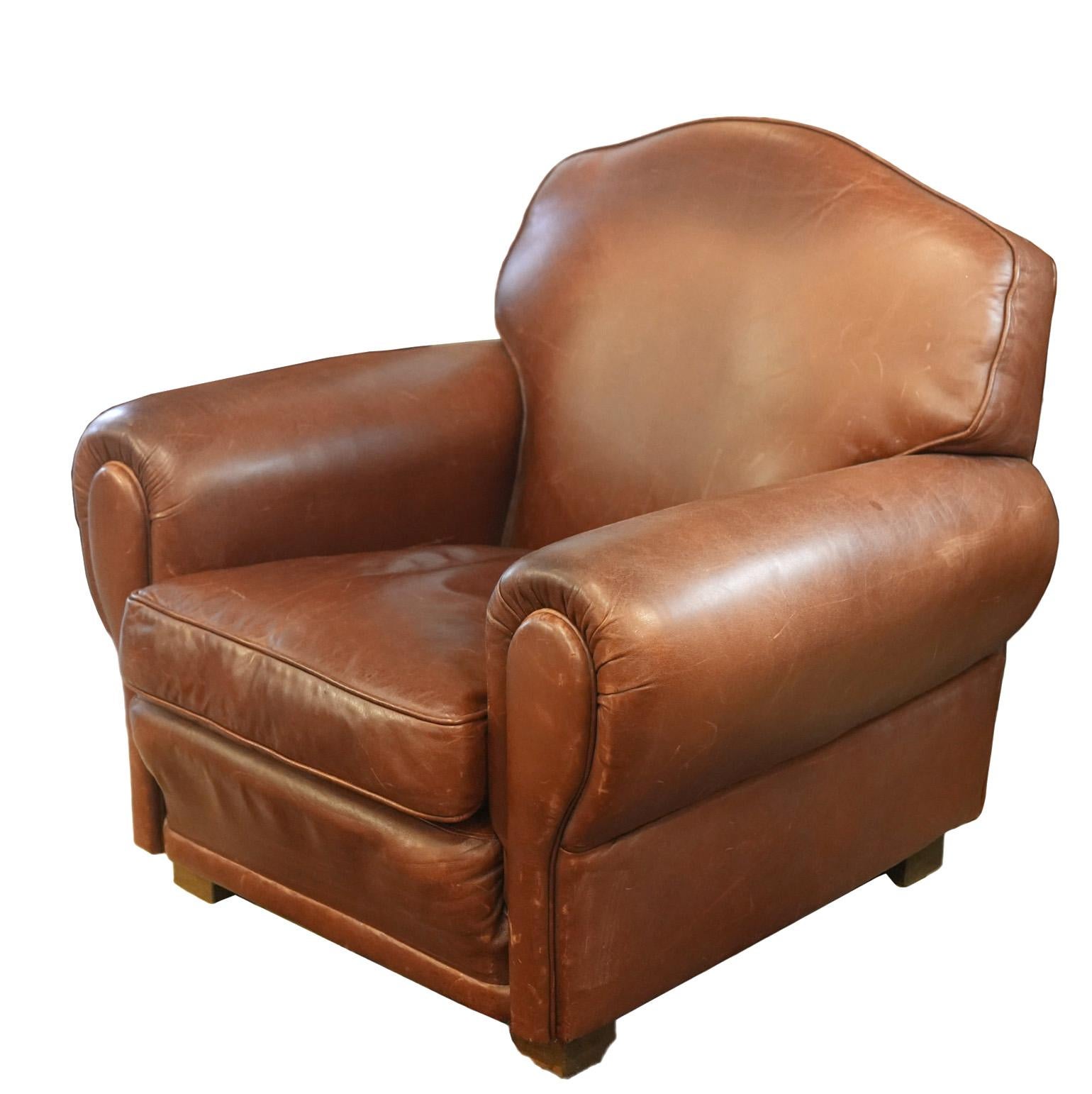 Pair of Vintage Rolled Arm Leather Arm / Club Chairs For Sale 4