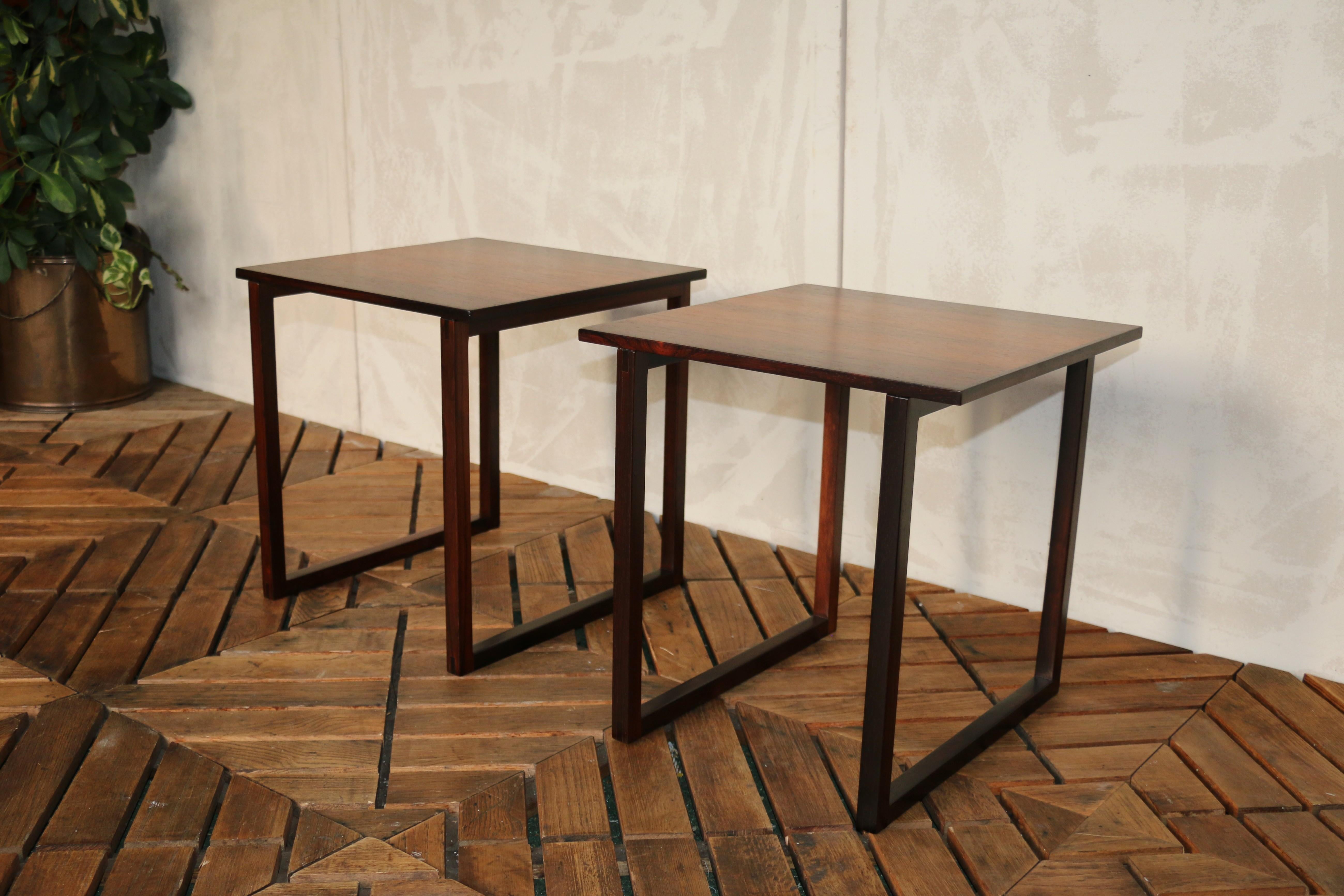 Mid-Century Modern Paire de tables d'appoint vintage en palissandre par Kai Kristiansen, Danemark, années 1960 en vente