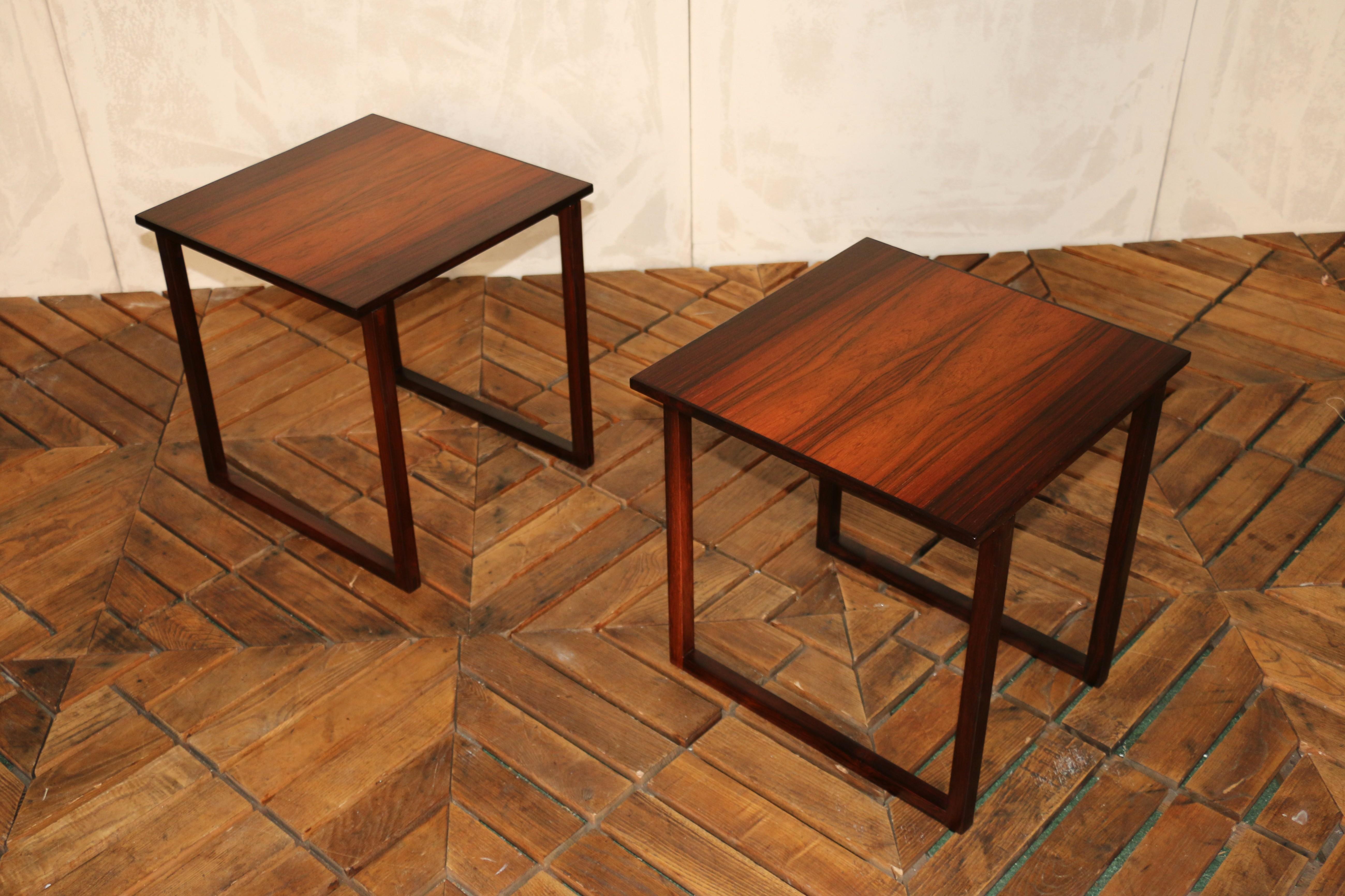 Bois de rose Paire de tables d'appoint vintage en palissandre par Kai Kristiansen, Danemark, années 1960 en vente