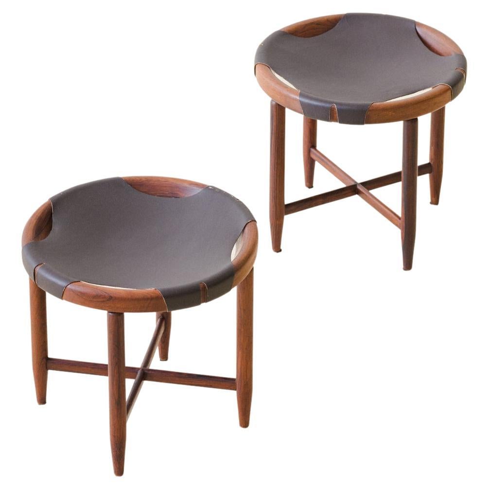 Pair of Vintage Rosewood Stools by Cantù Móveis, Brazilian Mid-Century, 1960s For Sale