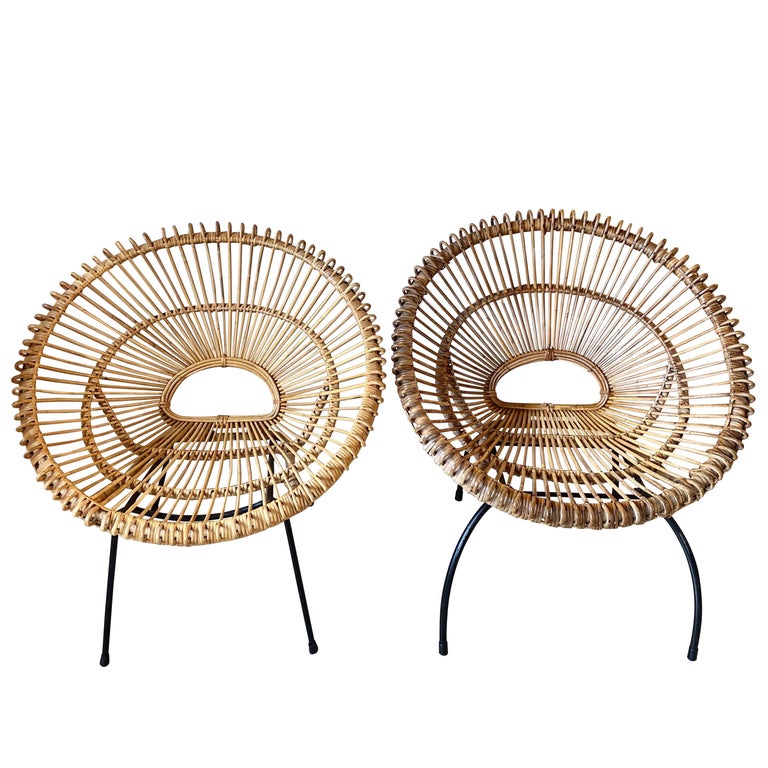 Pair of Vintage Round Bamboo Chairs at 1stDibs