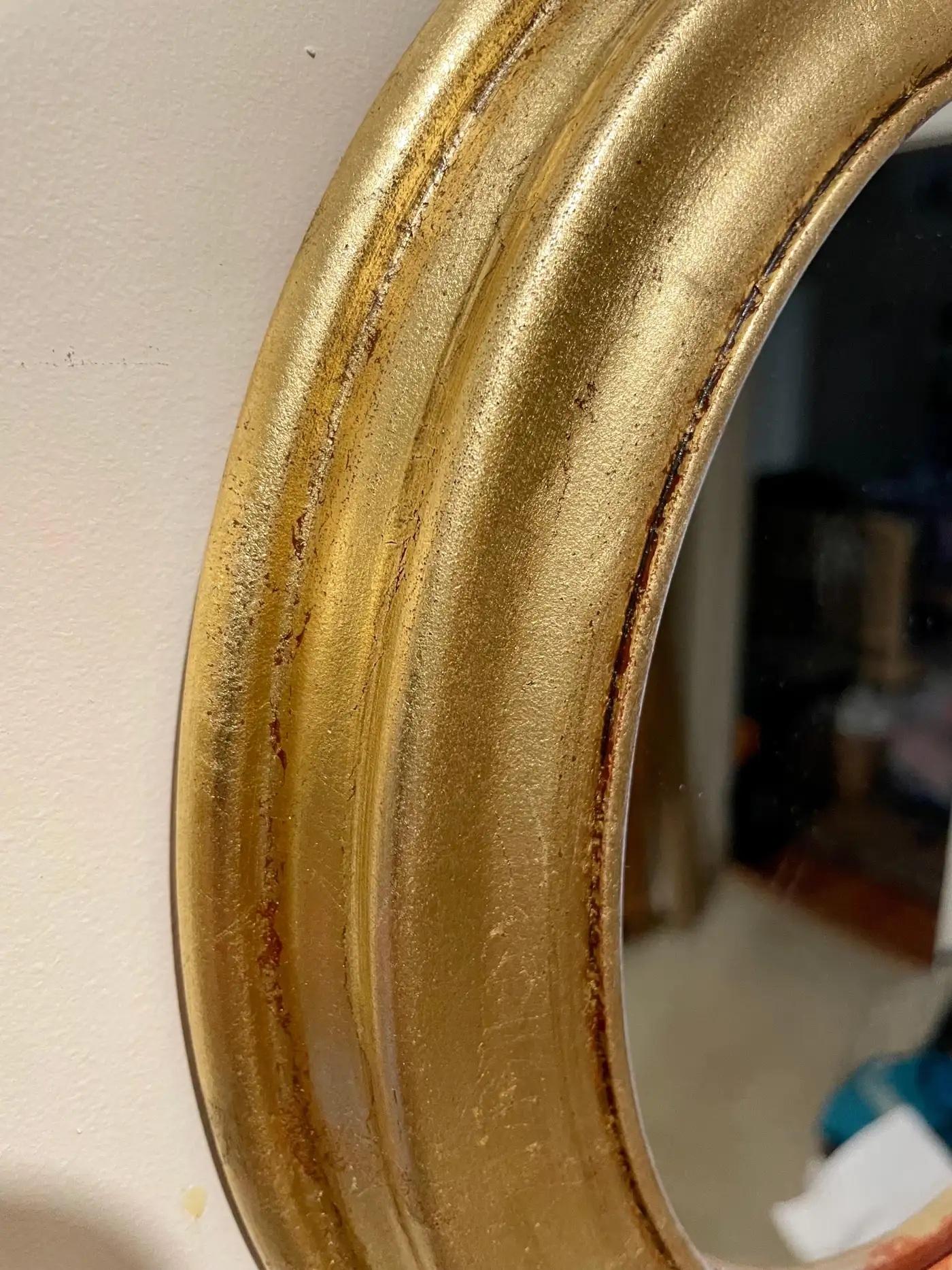 Hollywood Regency Pair of Vintage Round Gilt Italian Mirrors For Sale