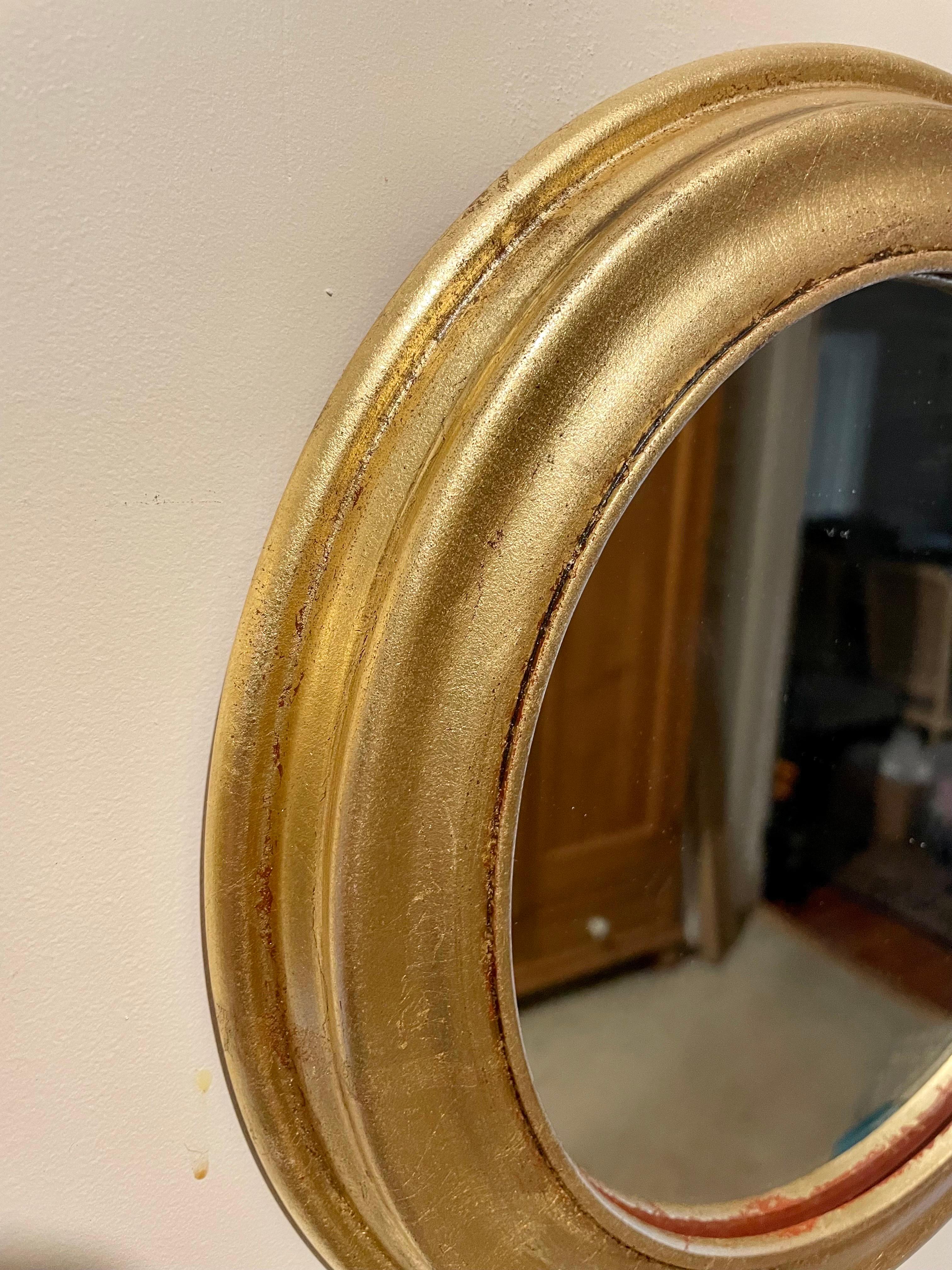 Pair of Vintage Round Gilt Italian Mirrors For Sale 1