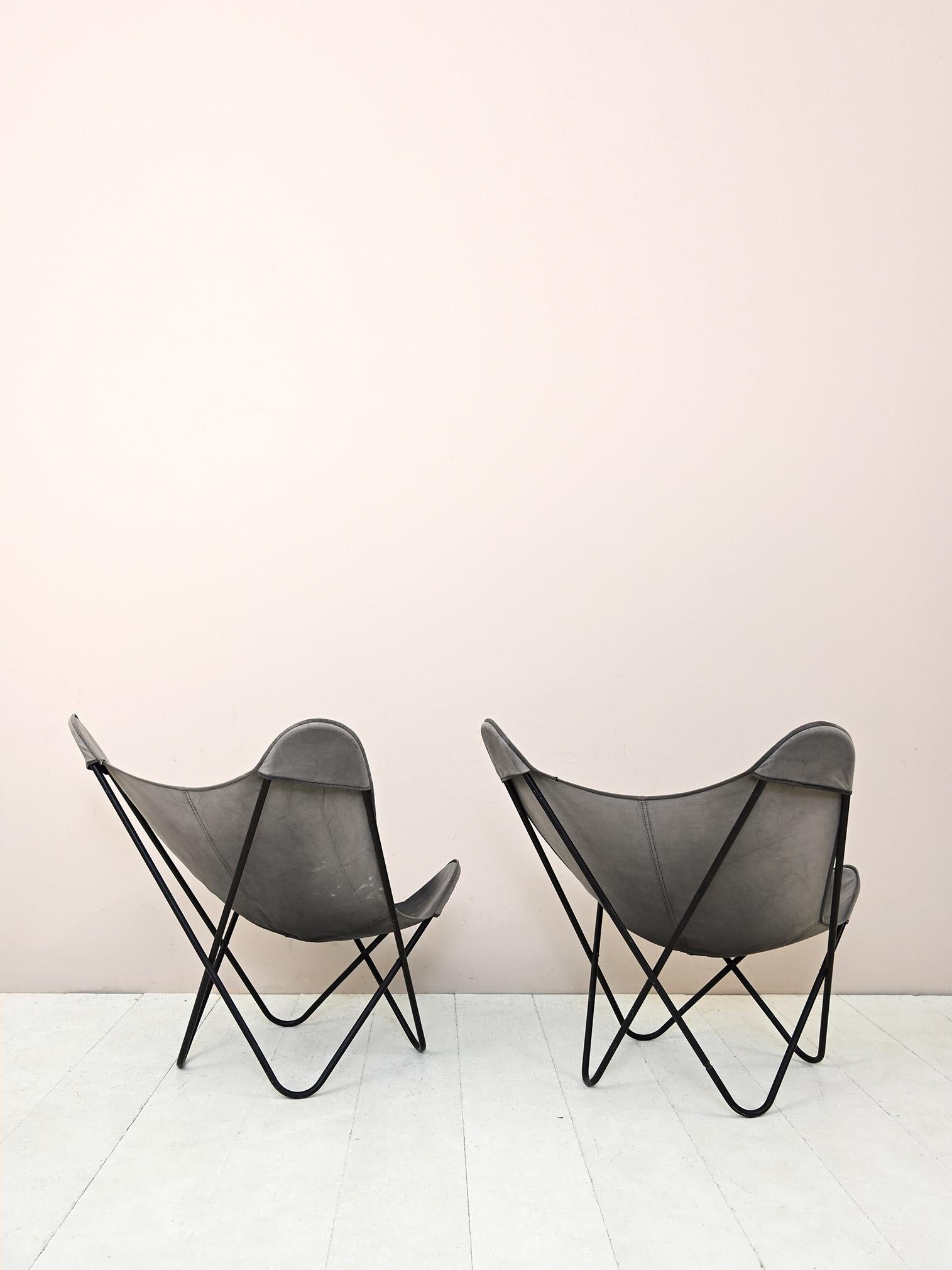 Scandinavian Modern Pair of Vintage Safari Chairs For Sale