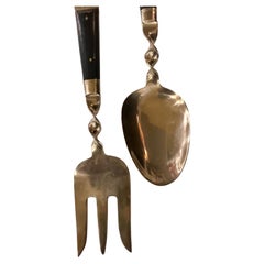 Coppia di servitori da insalata vintage Hollywood Regency in ottone ed ebano