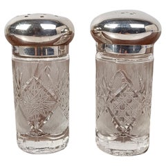 Pair of Vintage Salt & Pepper Cruet Set in Cut Crystal Glass and Silver Plated