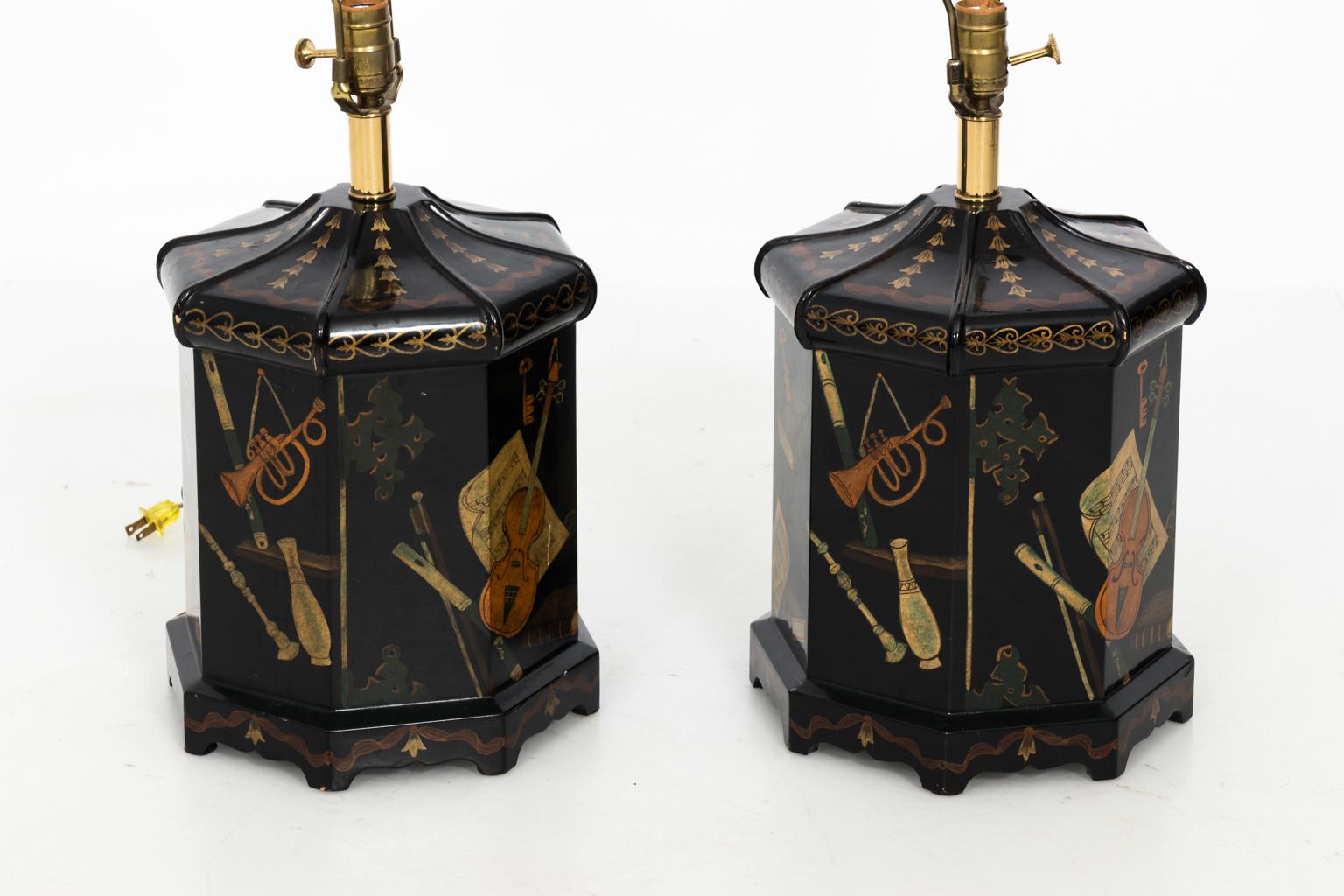 Mid-Century Modern Pair of Vintage Sarreid Lamps