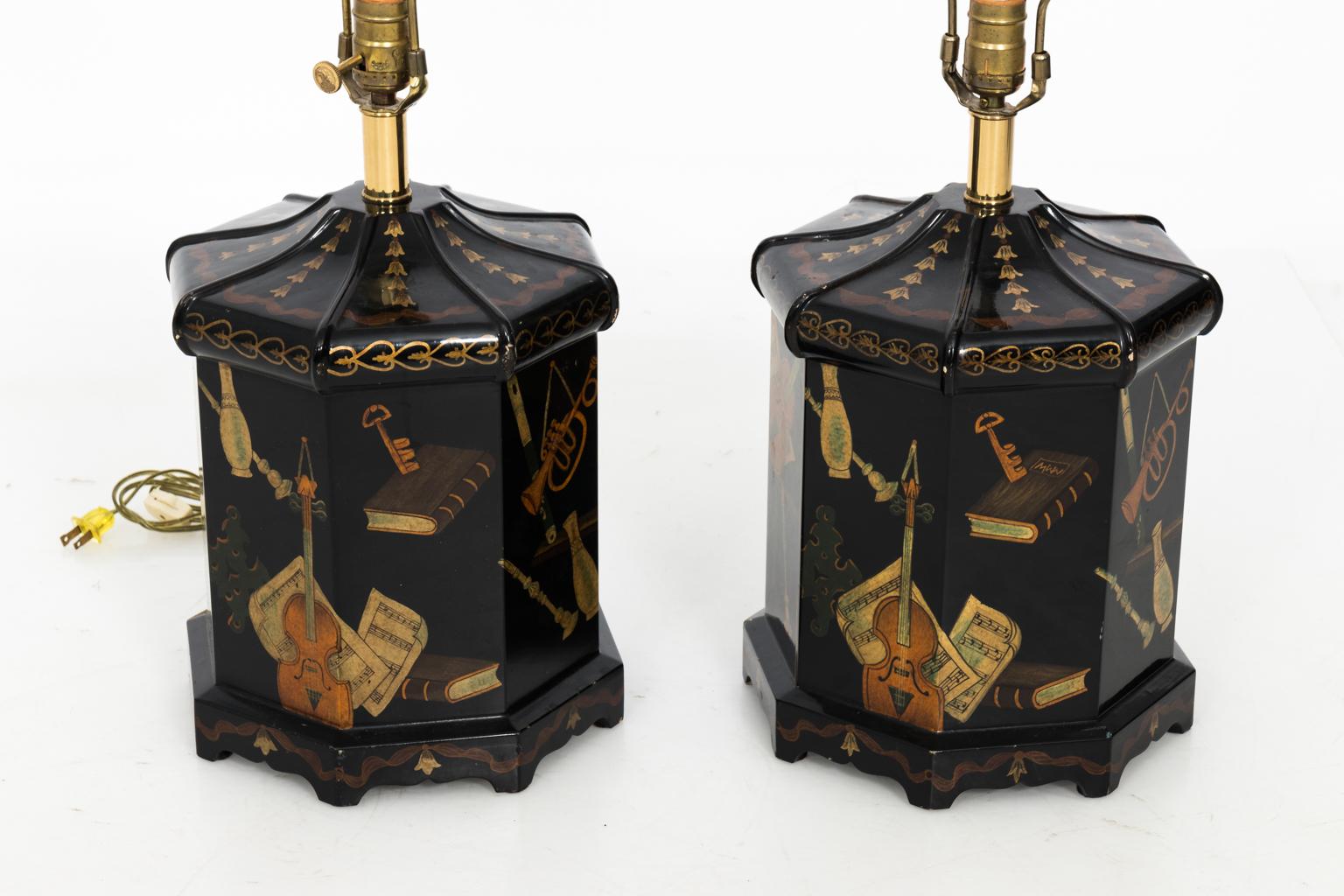 20th Century Pair of Vintage Sarreid Lamps