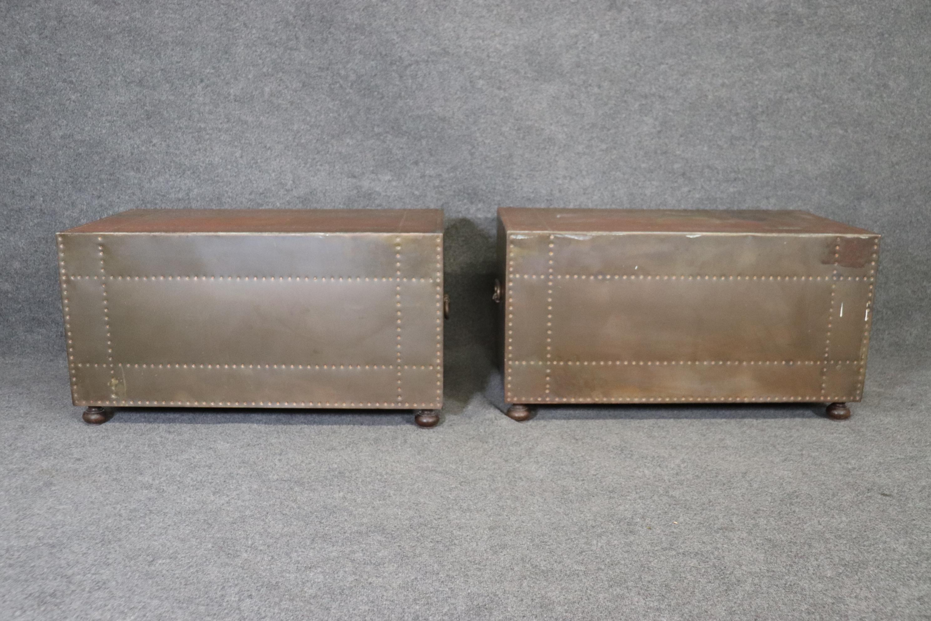 Pair of Vintage Sarried Ltd Brass Clad and Copper Nail Coffee Table Trunks In Good Condition In Swedesboro, NJ