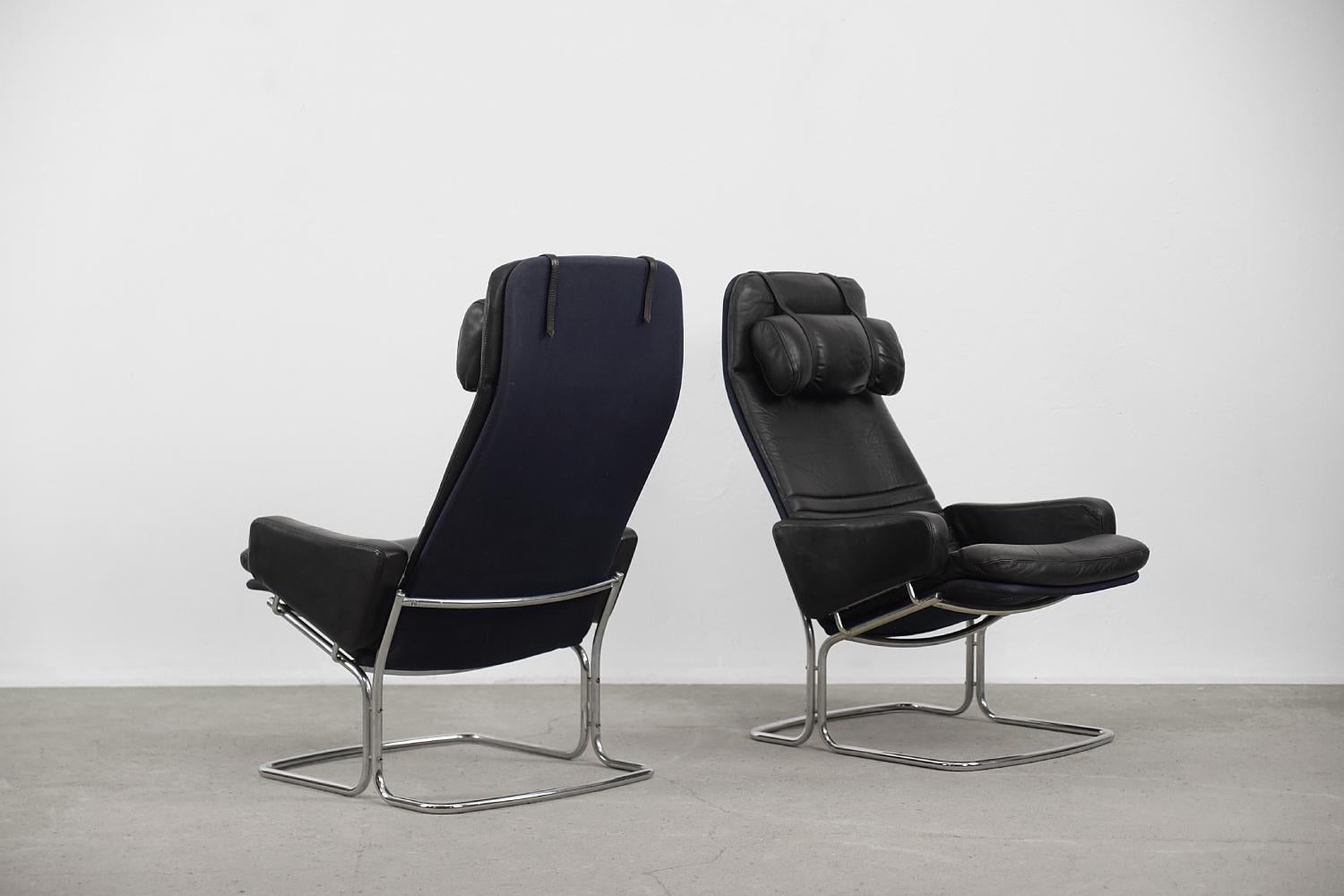 Swedish Pair of Vintage Scandinavian Modern Black Leather Armchairs from Ire Möbel AB For Sale