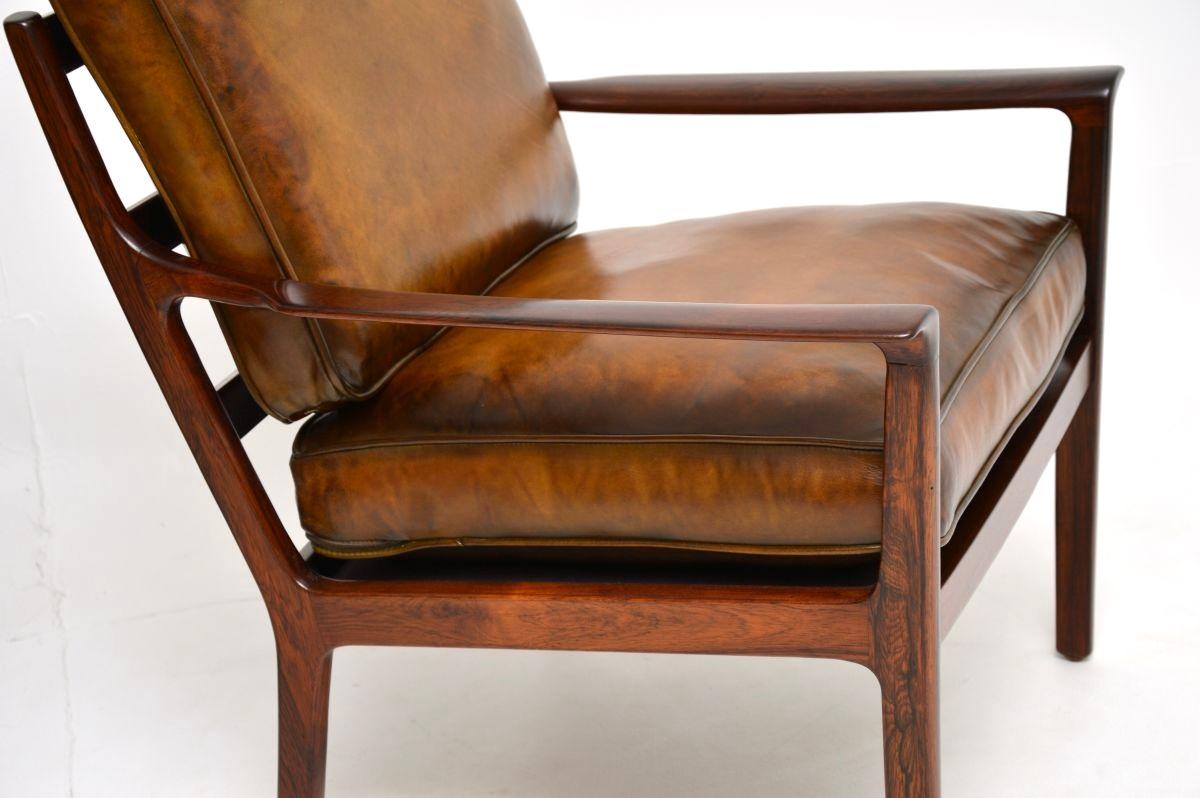 Coppia di poltrone scandinave d'epoca in palissandro e pelle di Frederik Kayser in vendita 5